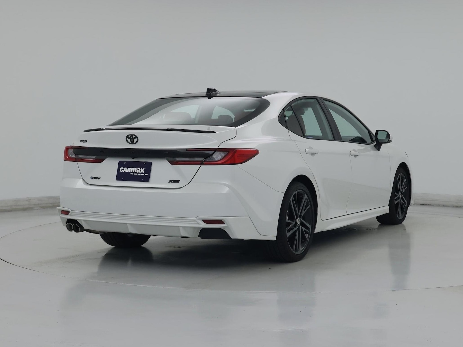 2025 Toyota Camry XSE - Photo 9