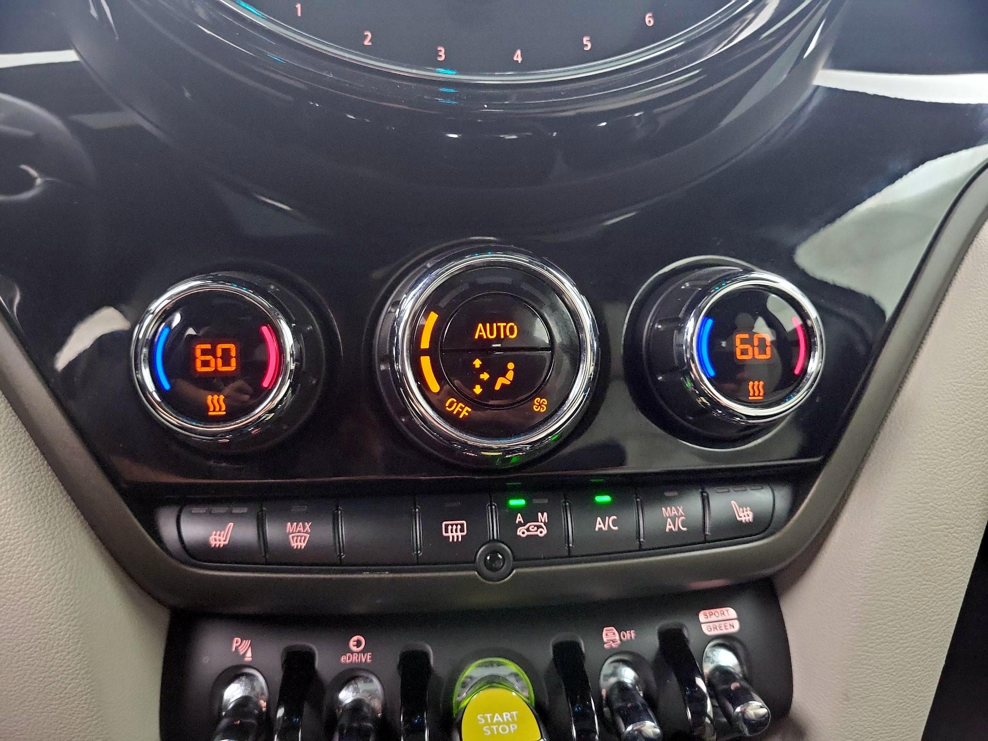 Thumbnail: 2022 MINI Cooper Countryman - 16