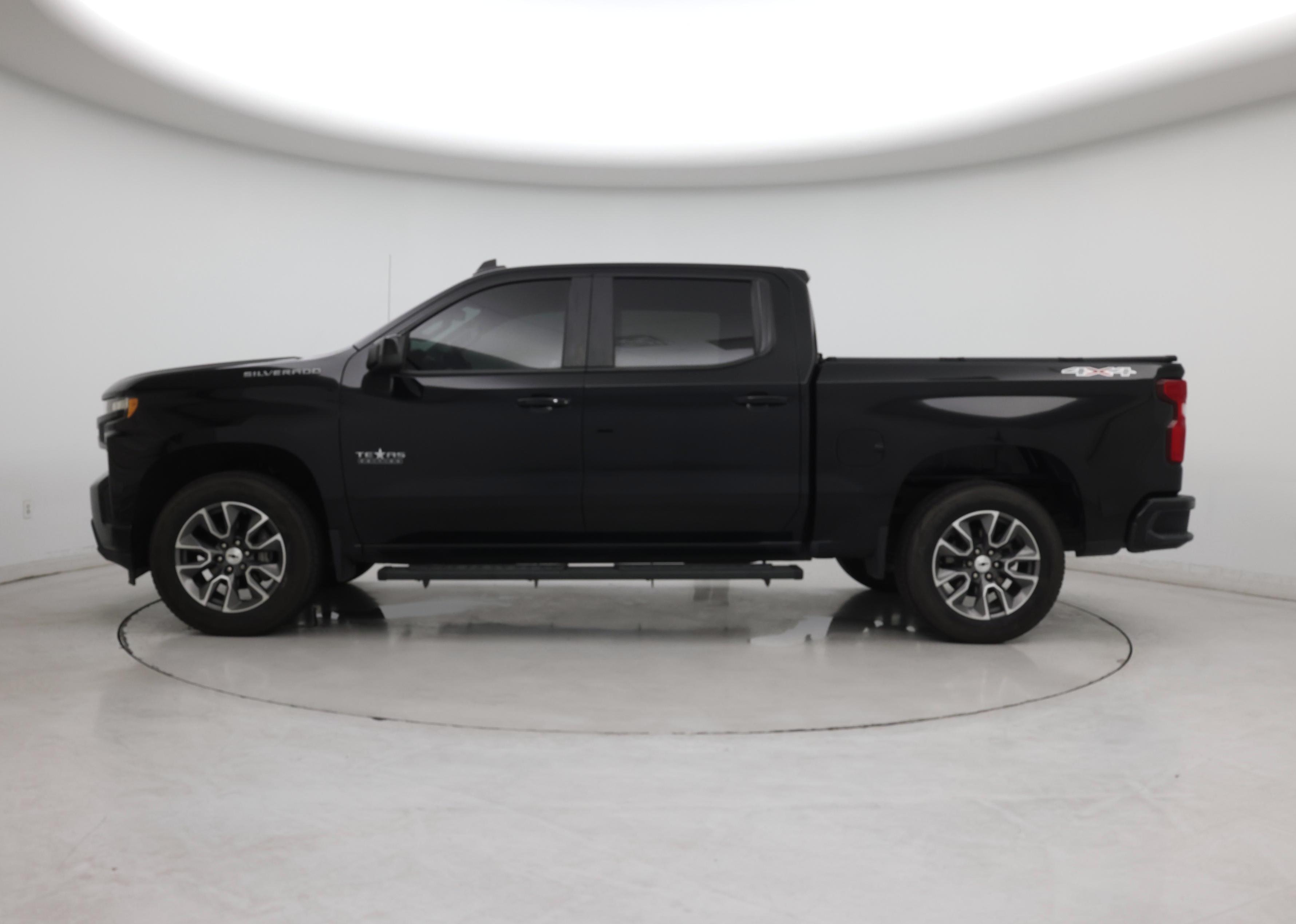 Thumbnail: 2020 Chevrolet Silverado 1500 - 3
