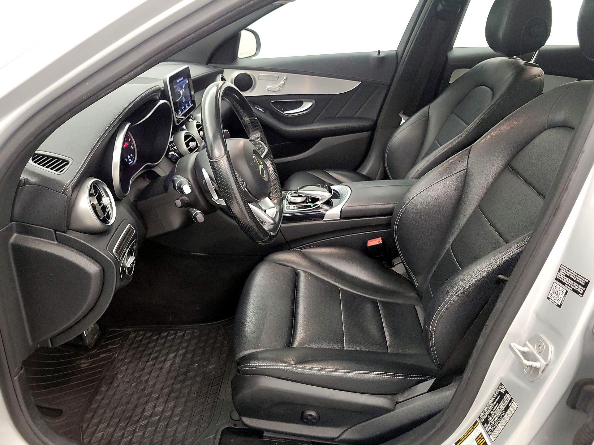Thumbnail: 2015 Mercedes-Benz C-Class - 11