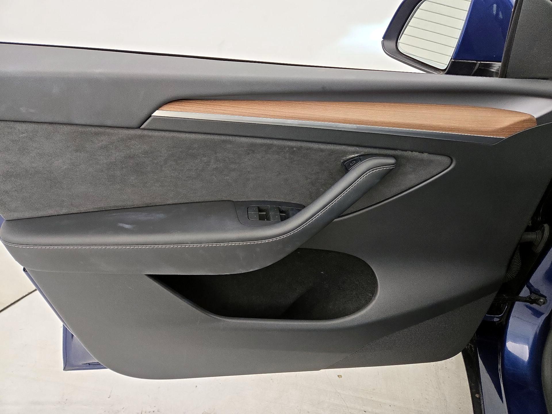 Thumbnail: 2024 Tesla Model Y - 12