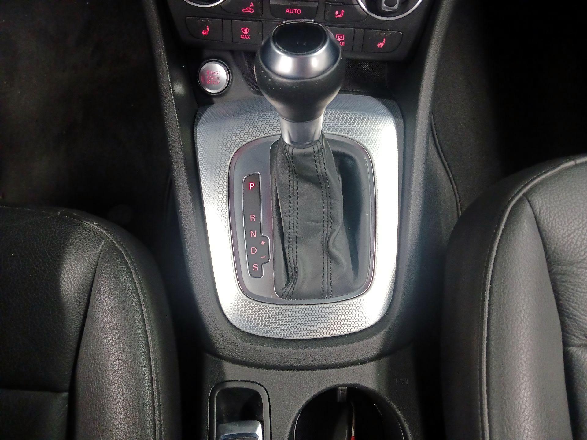 Thumbnail: 2018 Audi Q3 - 17