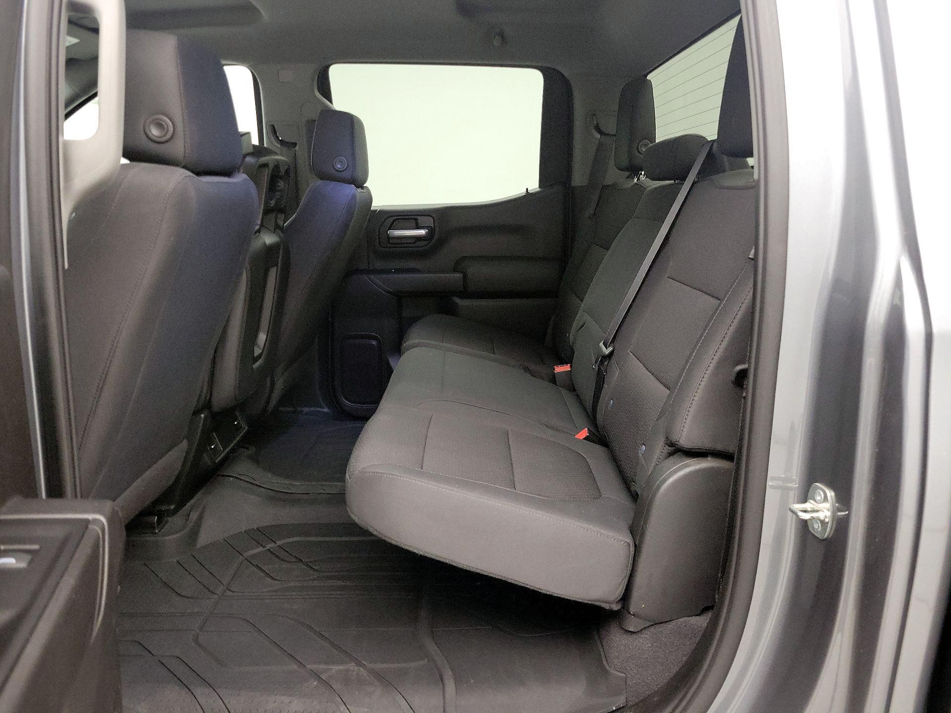 Thumbnail: 2020 Chevrolet Silverado 1500 - 19