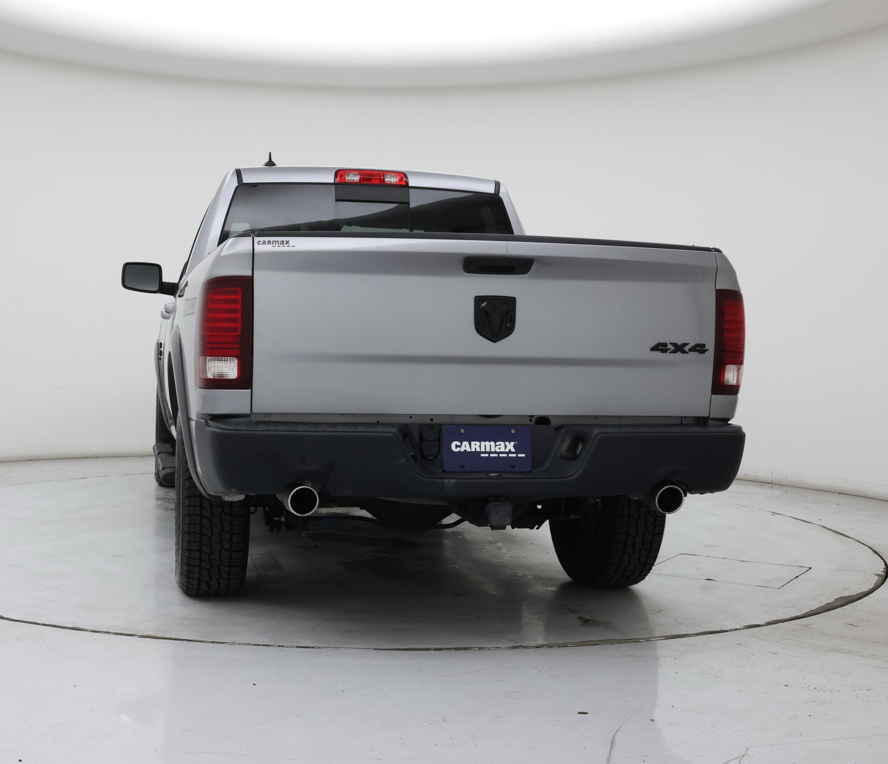 Thumbnail: 2019 RAM 1500 Classic - 6