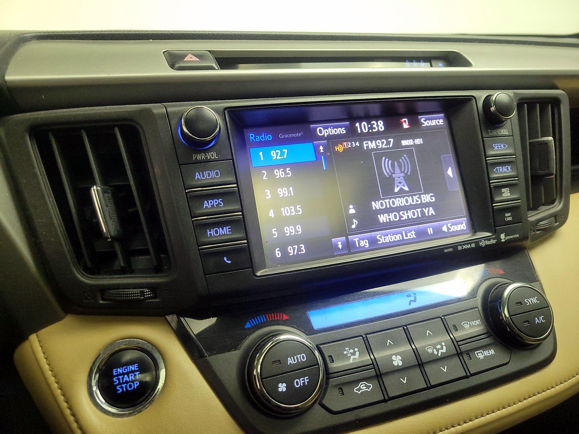 Thumbnail: 2017 Toyota RAV4 - 15