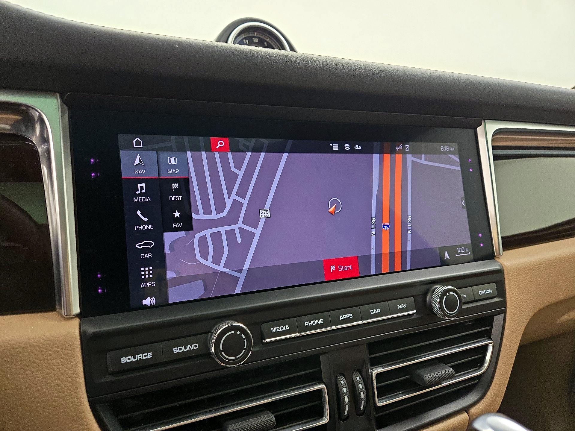 Thumbnail: 2020 Porsche Macan - 14