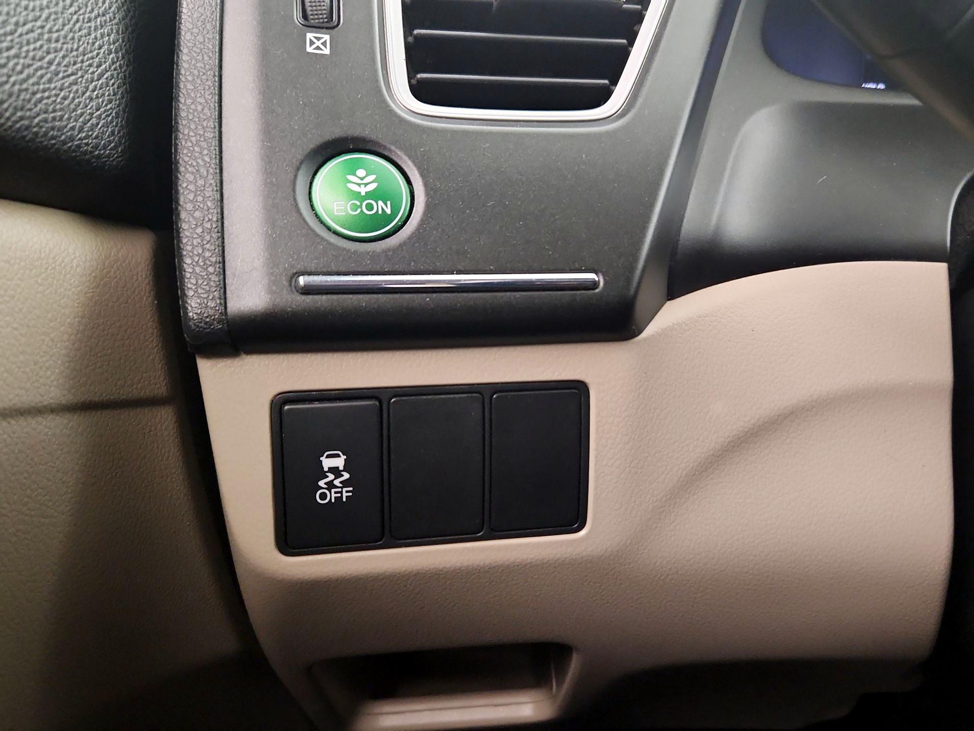 Thumbnail: 2014 Honda Civic - 13
