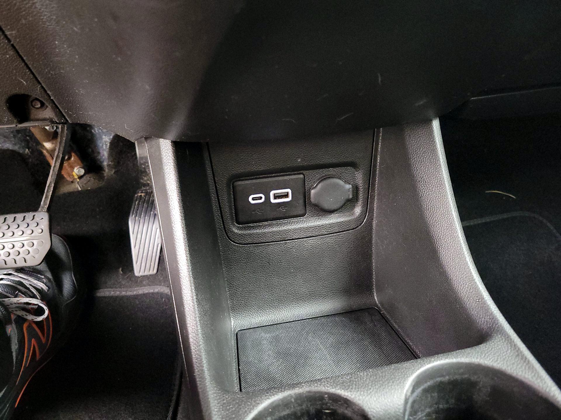 Thumbnail: 2019 Chevrolet Spark - 17