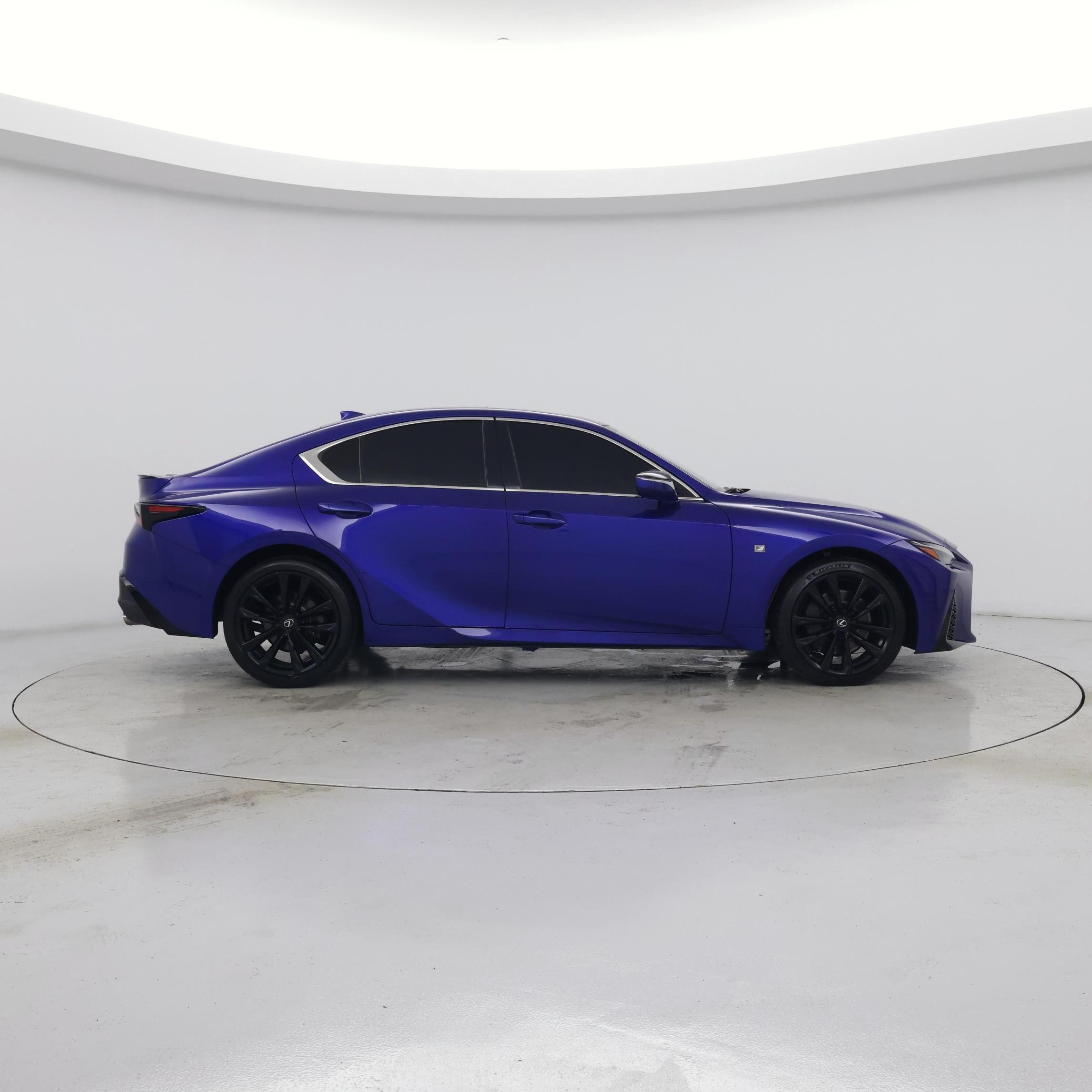 Thumbnail: 2021 Lexus IS - 7