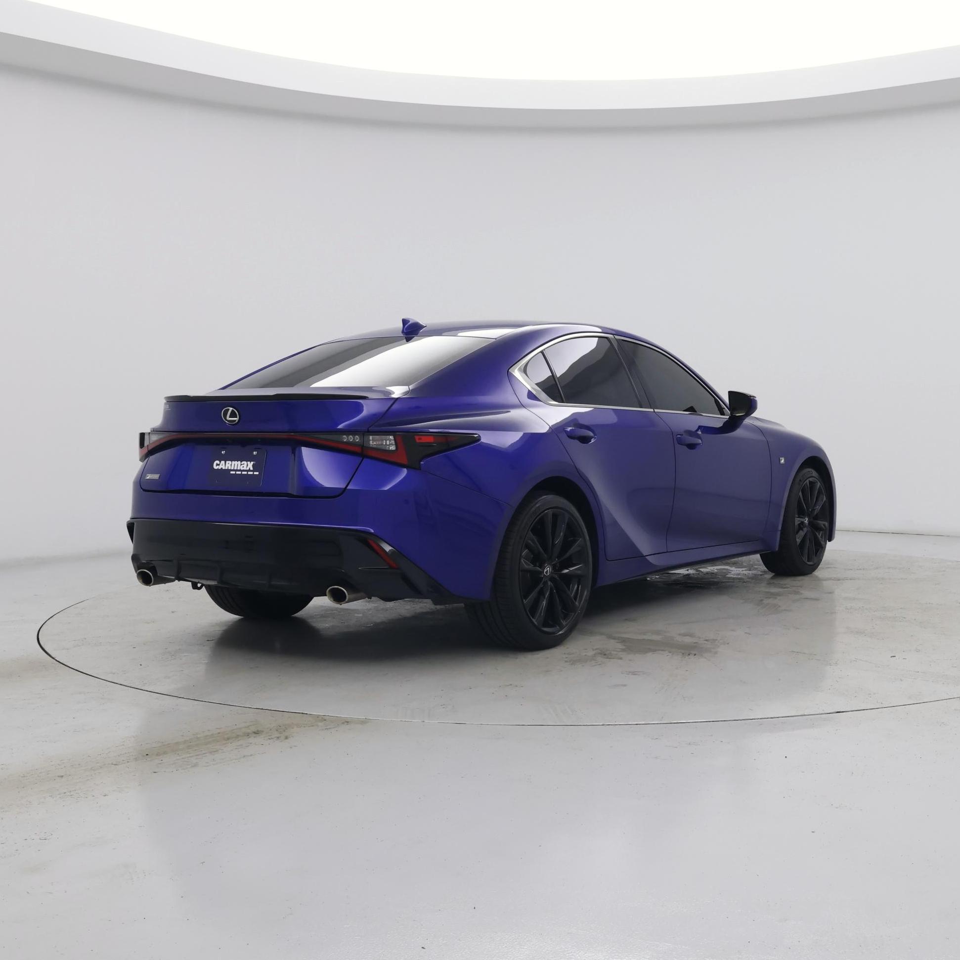 Thumbnail: 2021 Lexus IS - 8