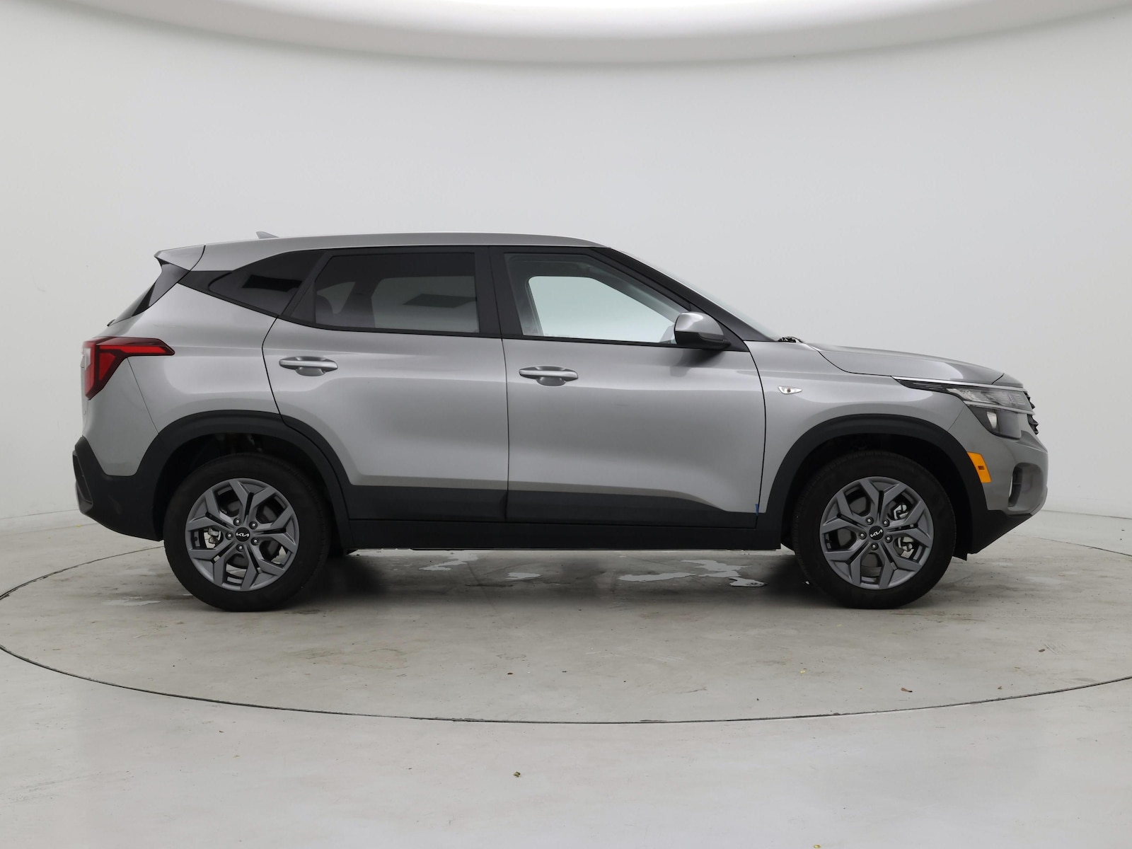 2026 Kia Seltos LX - Photo 8