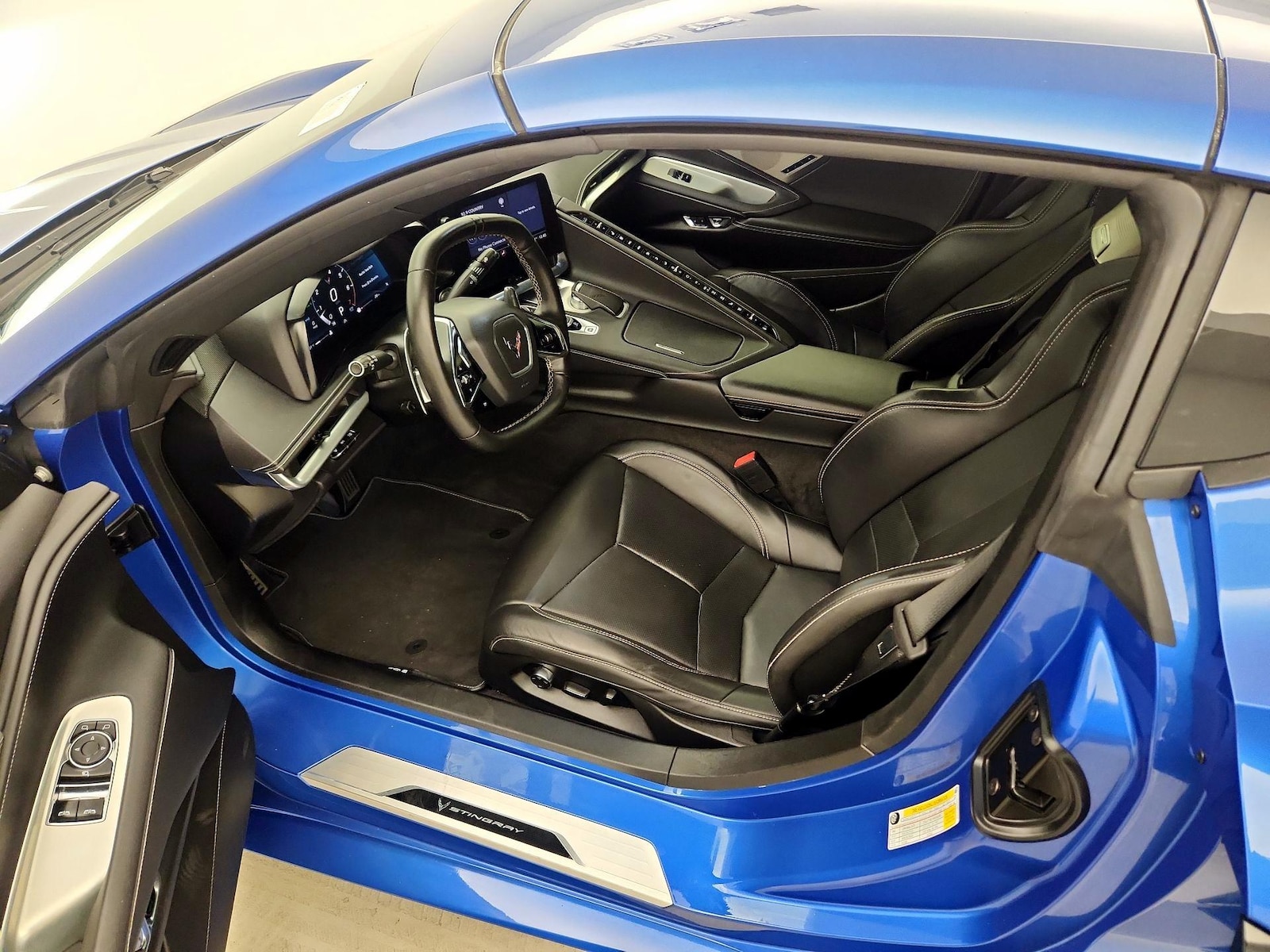 2022 Chevrolet Corvette 2LT - Photo 12