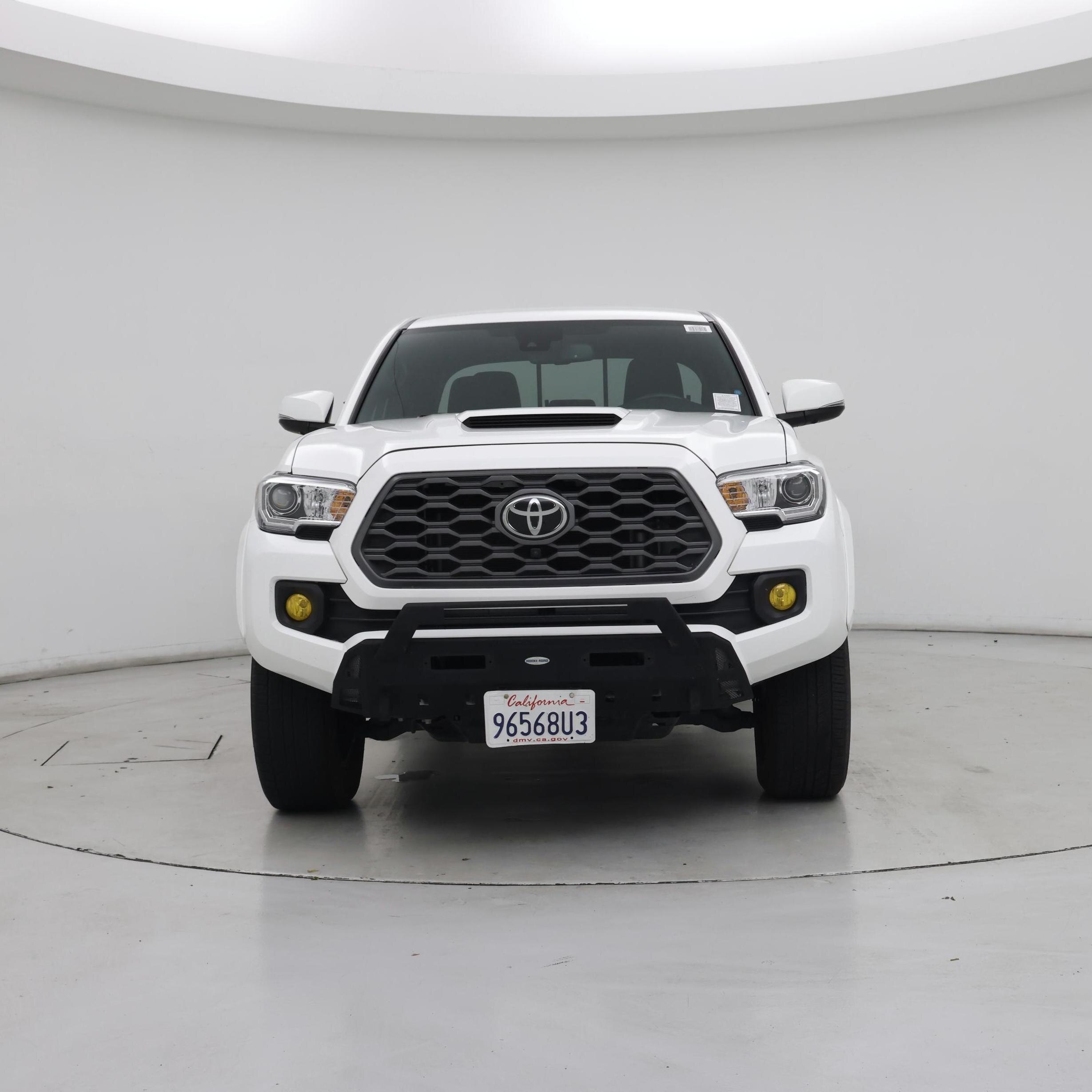 Thumbnail: 2023 Toyota Tacoma - 5
