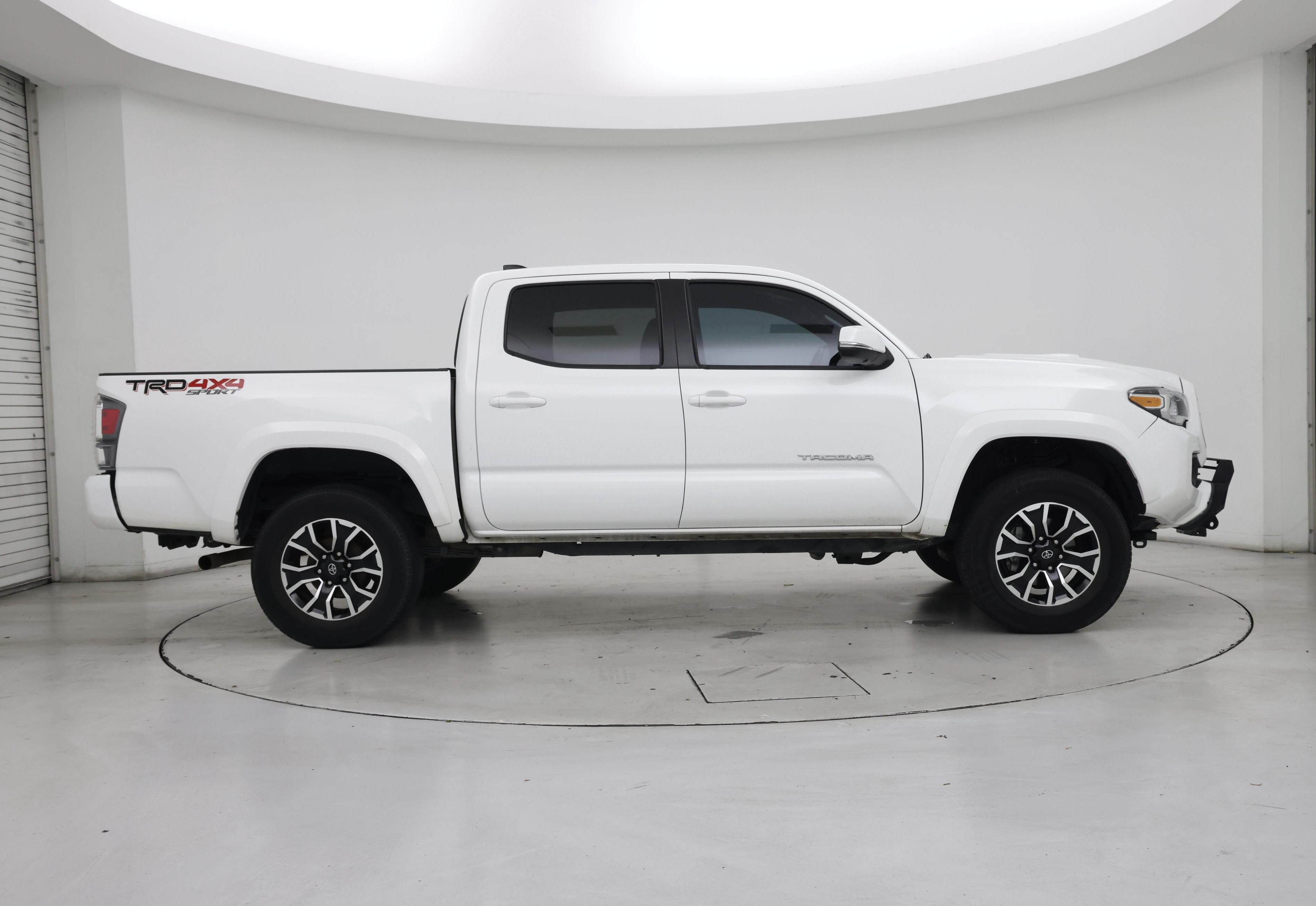 Thumbnail: 2023 Toyota Tacoma - 7