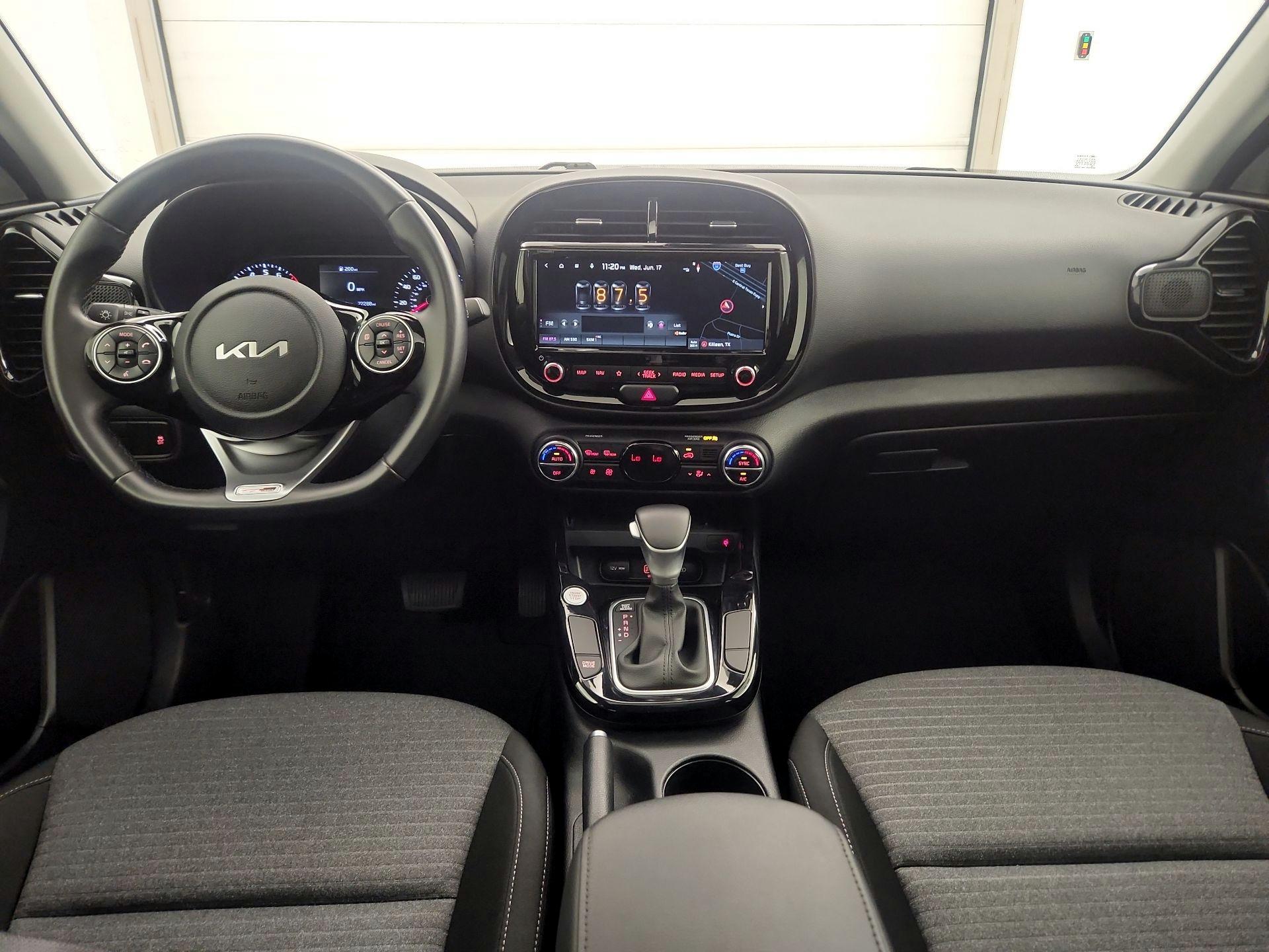 Thumbnail: 2022 Kia Soul - 9