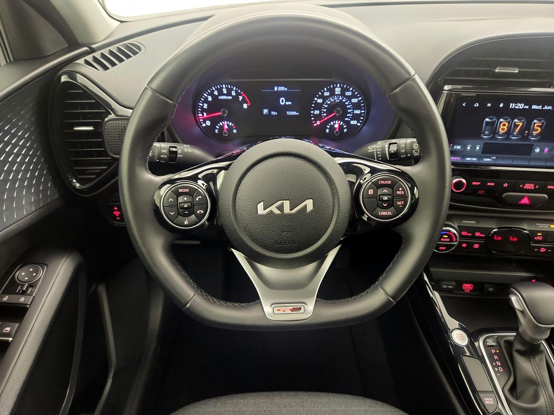 Thumbnail: 2022 Kia Soul - 10