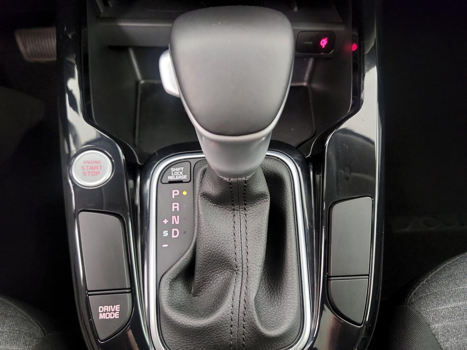 2022 Kia Soul GT-Line - Photo 19