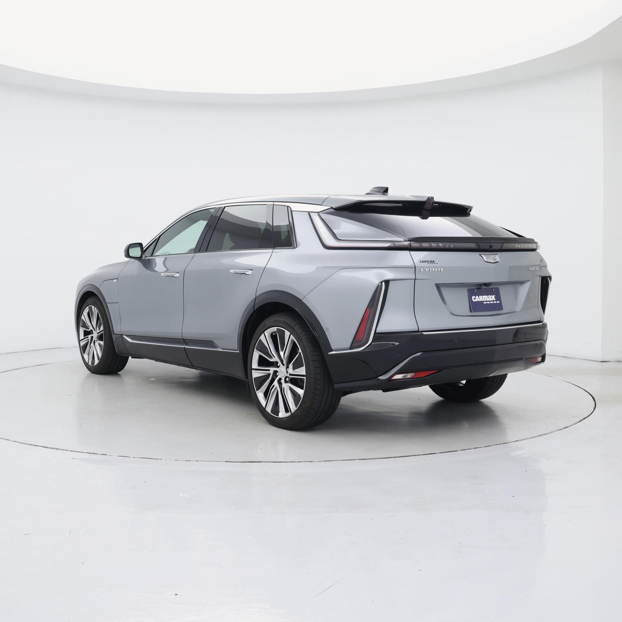 Thumbnail: 2024 Cadillac Lyriq - 2