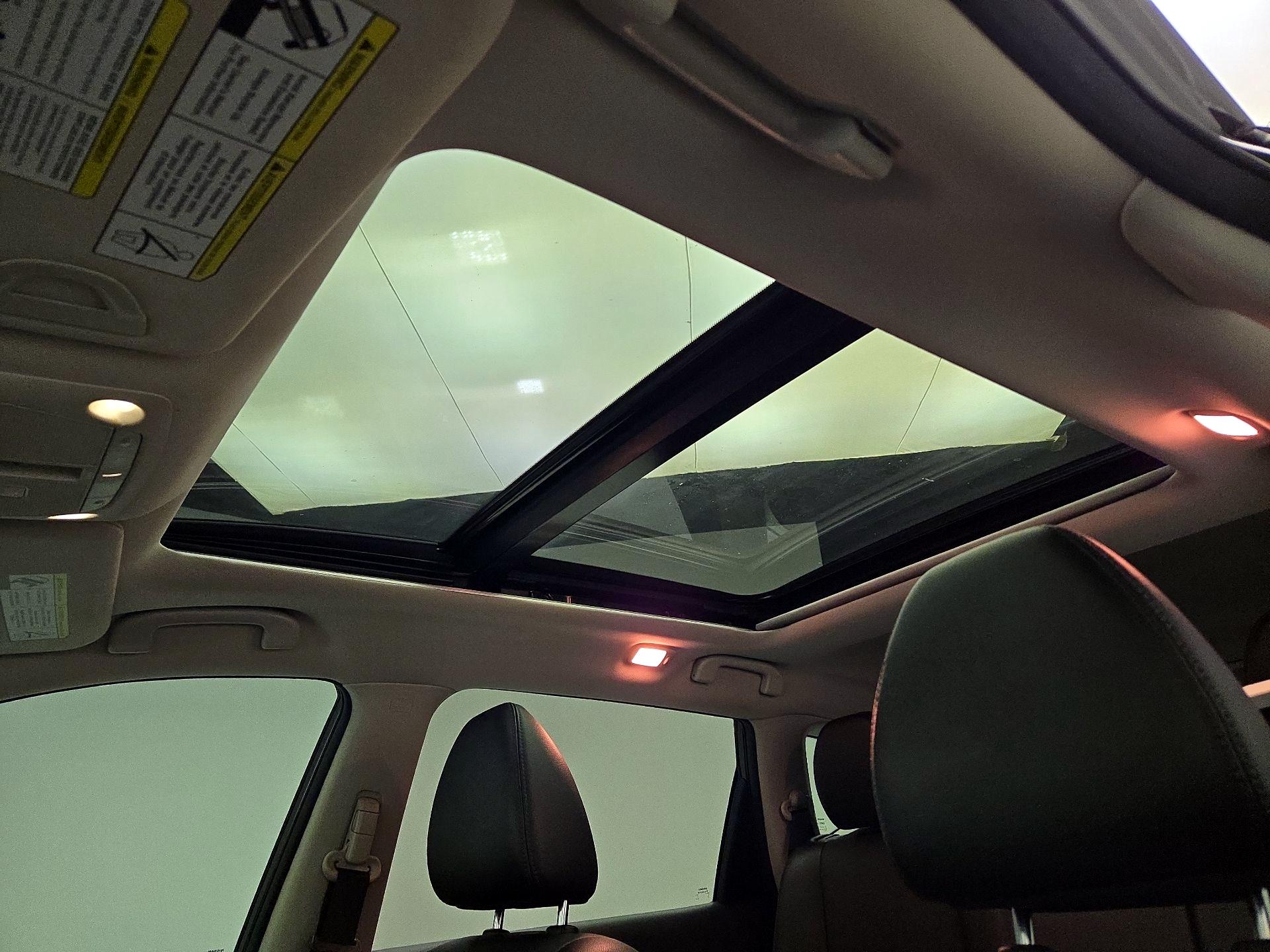 Thumbnail: 2016 Nissan Rogue - 19