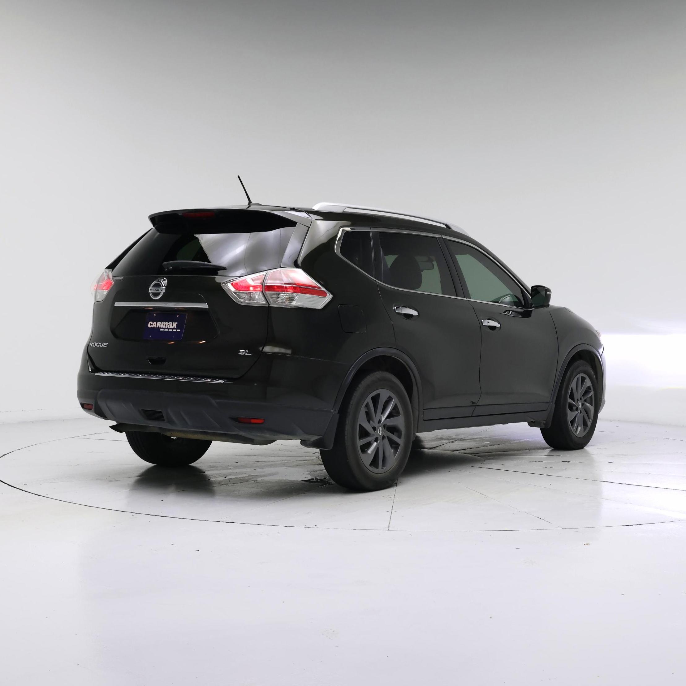 Thumbnail: 2016 Nissan Rogue - 8