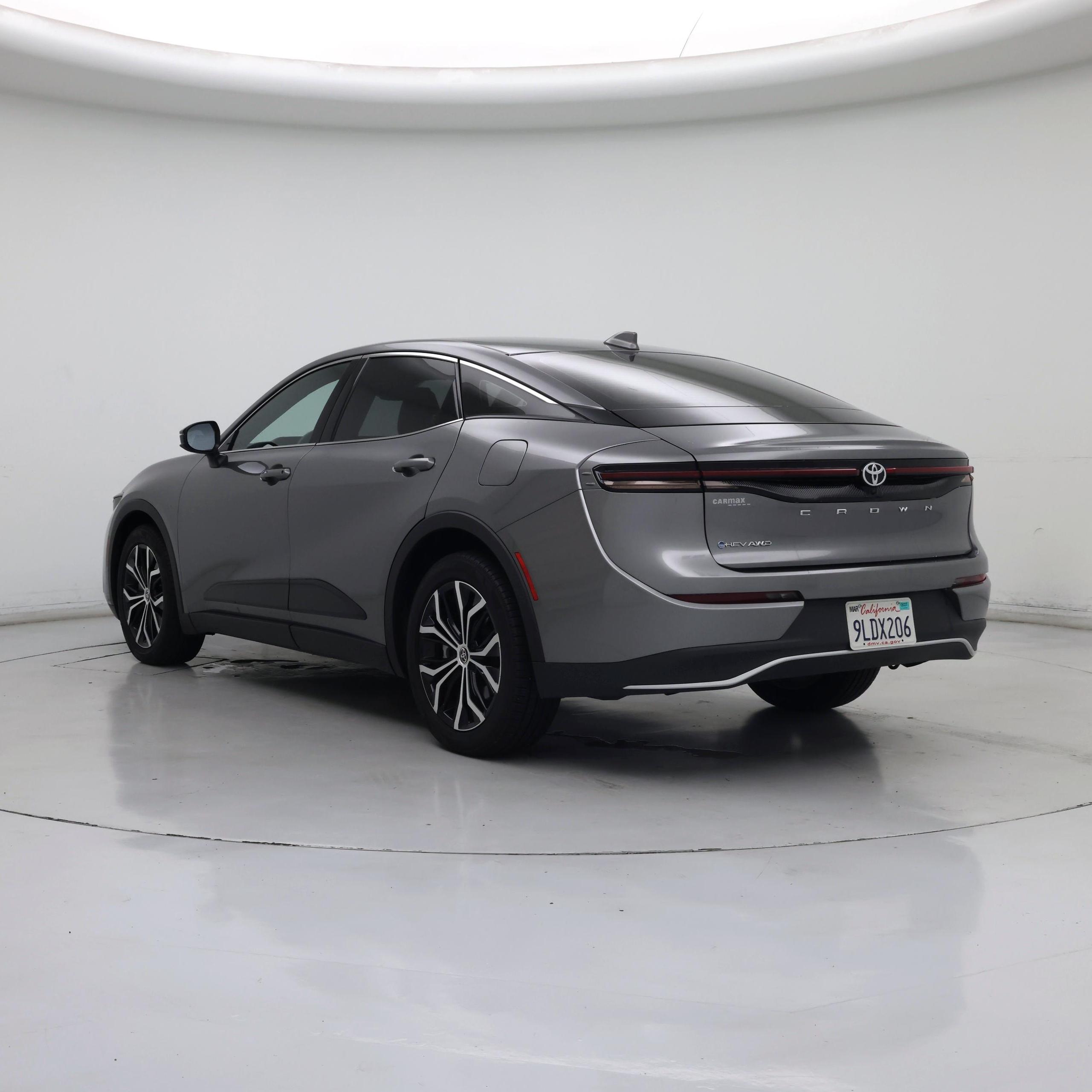 Thumbnail: 2024 Toyota Crown - 2