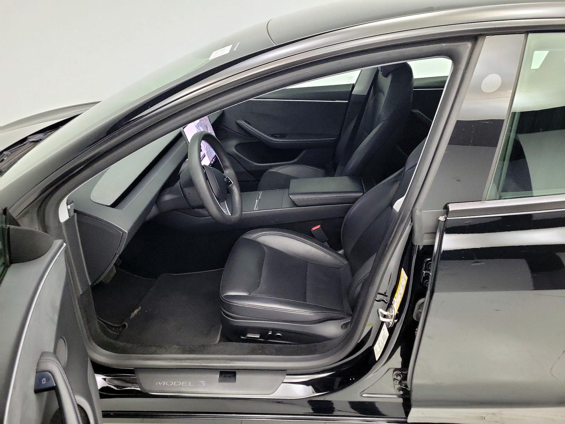 Thumbnail: 2024 Tesla Model 3 - 11
