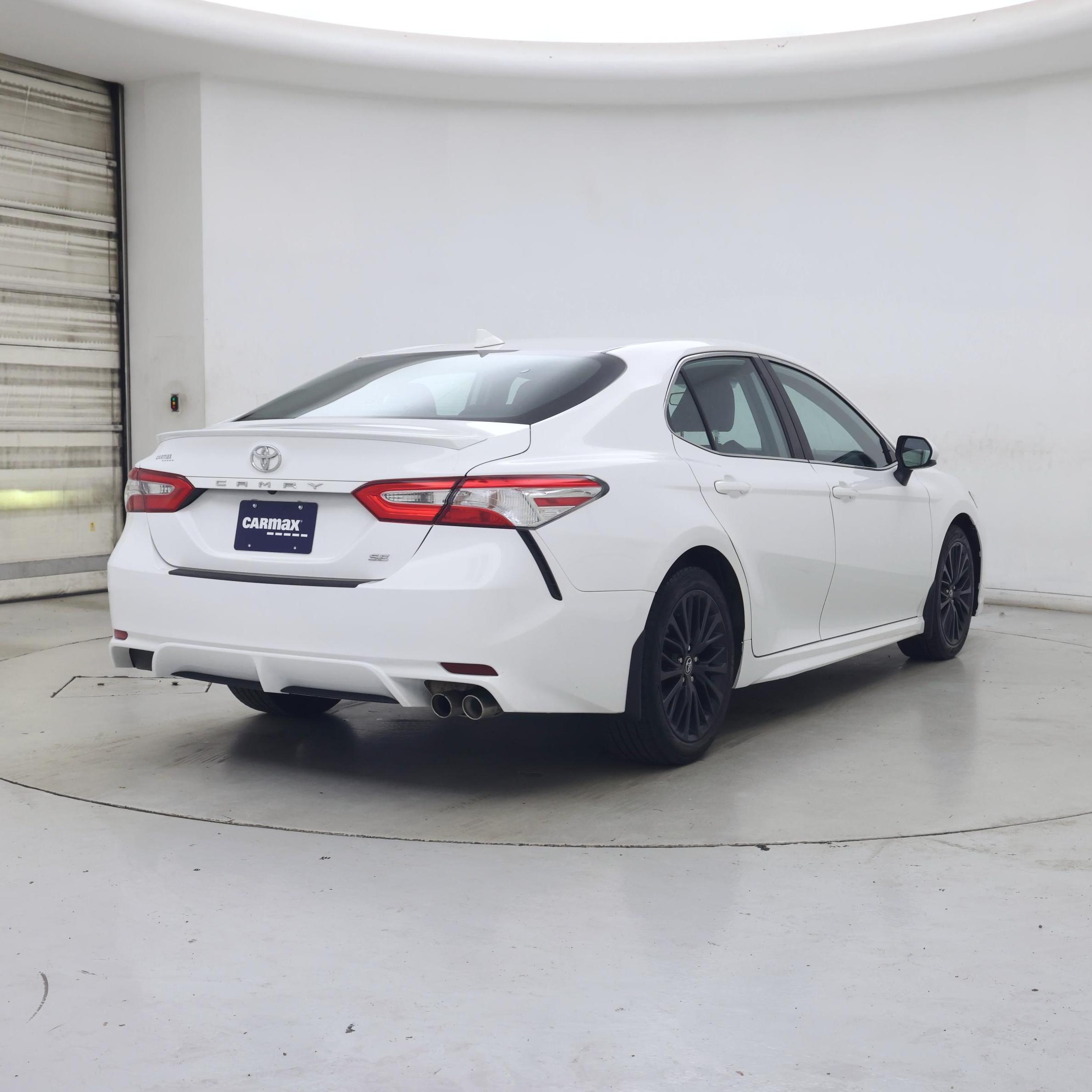 Thumbnail: 2020 Toyota Camry - 8