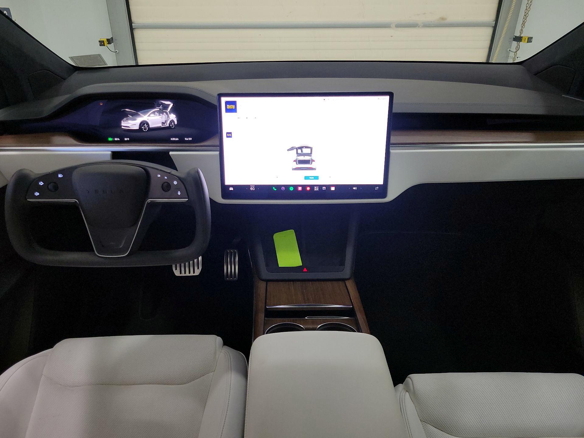 Thumbnail: 2022 Tesla Model X - 9