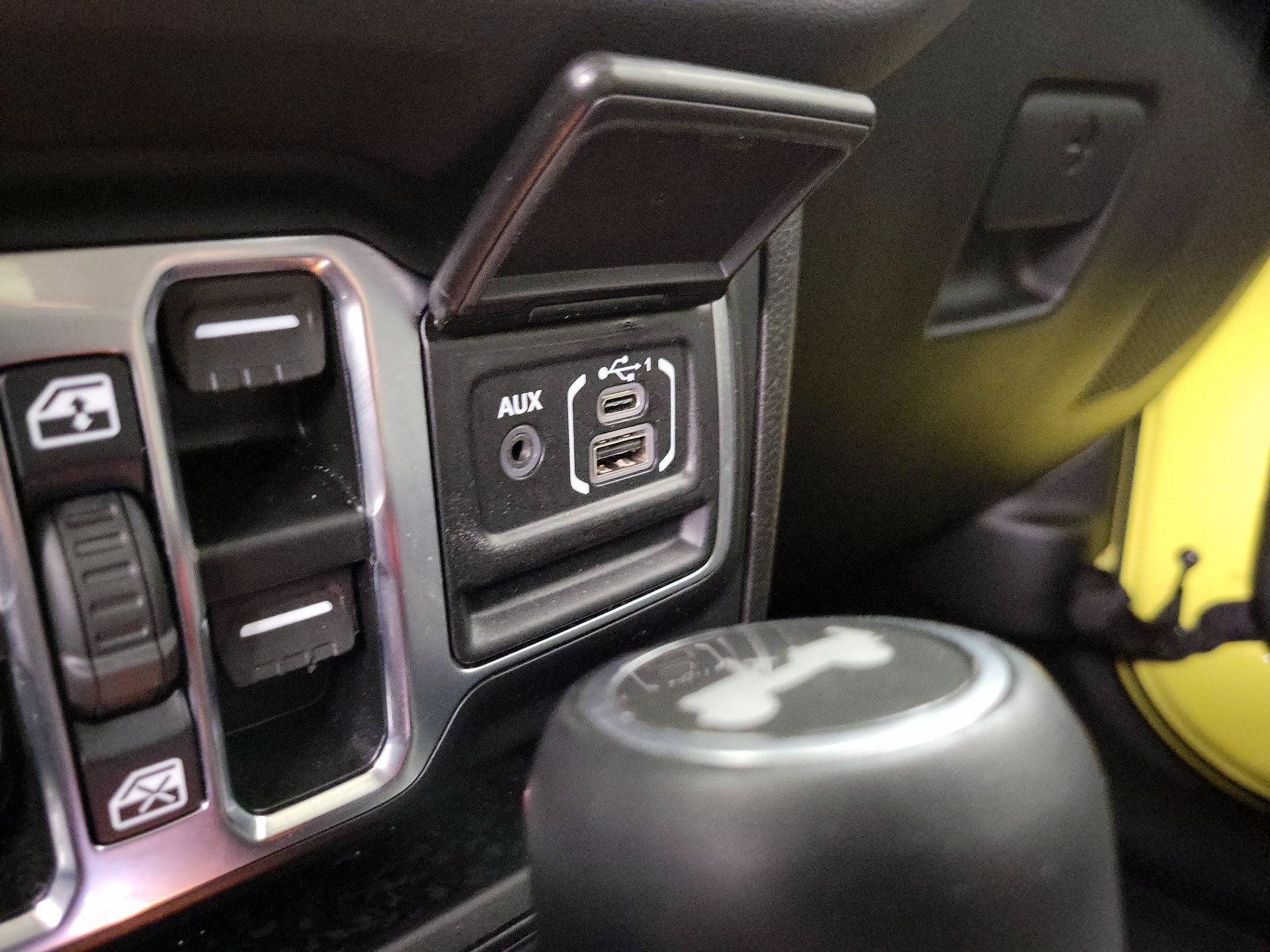 Thumbnail: 2024 Jeep Wrangler - 19