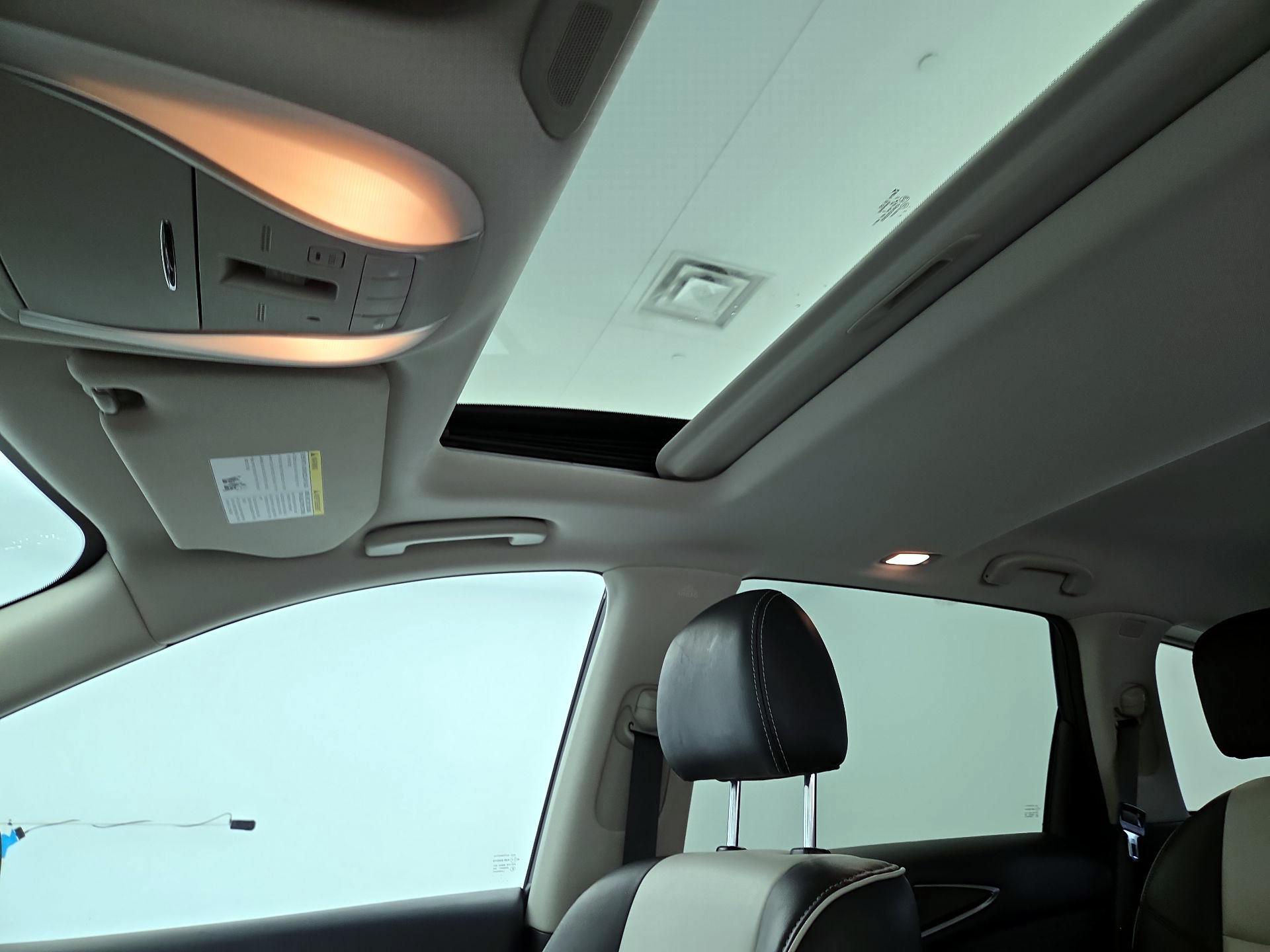 Thumbnail: 2020 INFINITI QX60 - 20