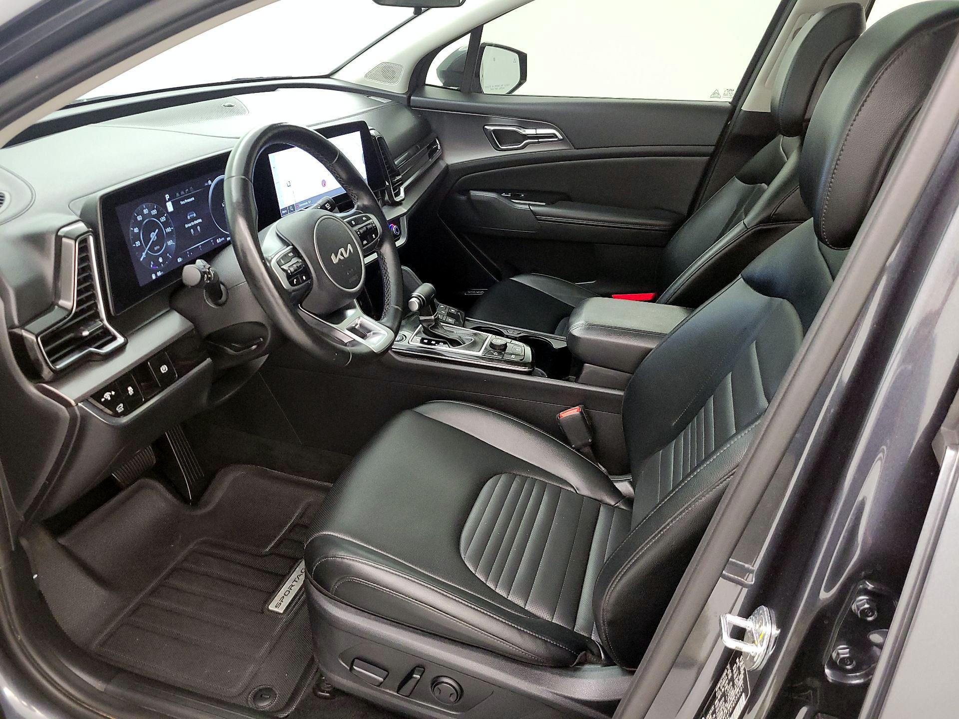 Thumbnail: 2023 Kia Sportage - 11