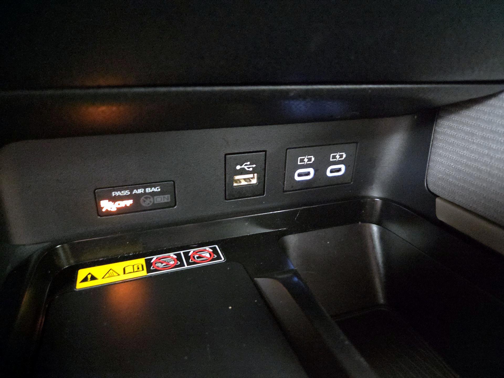 Thumbnail: 2026 Toyota Camry - 18