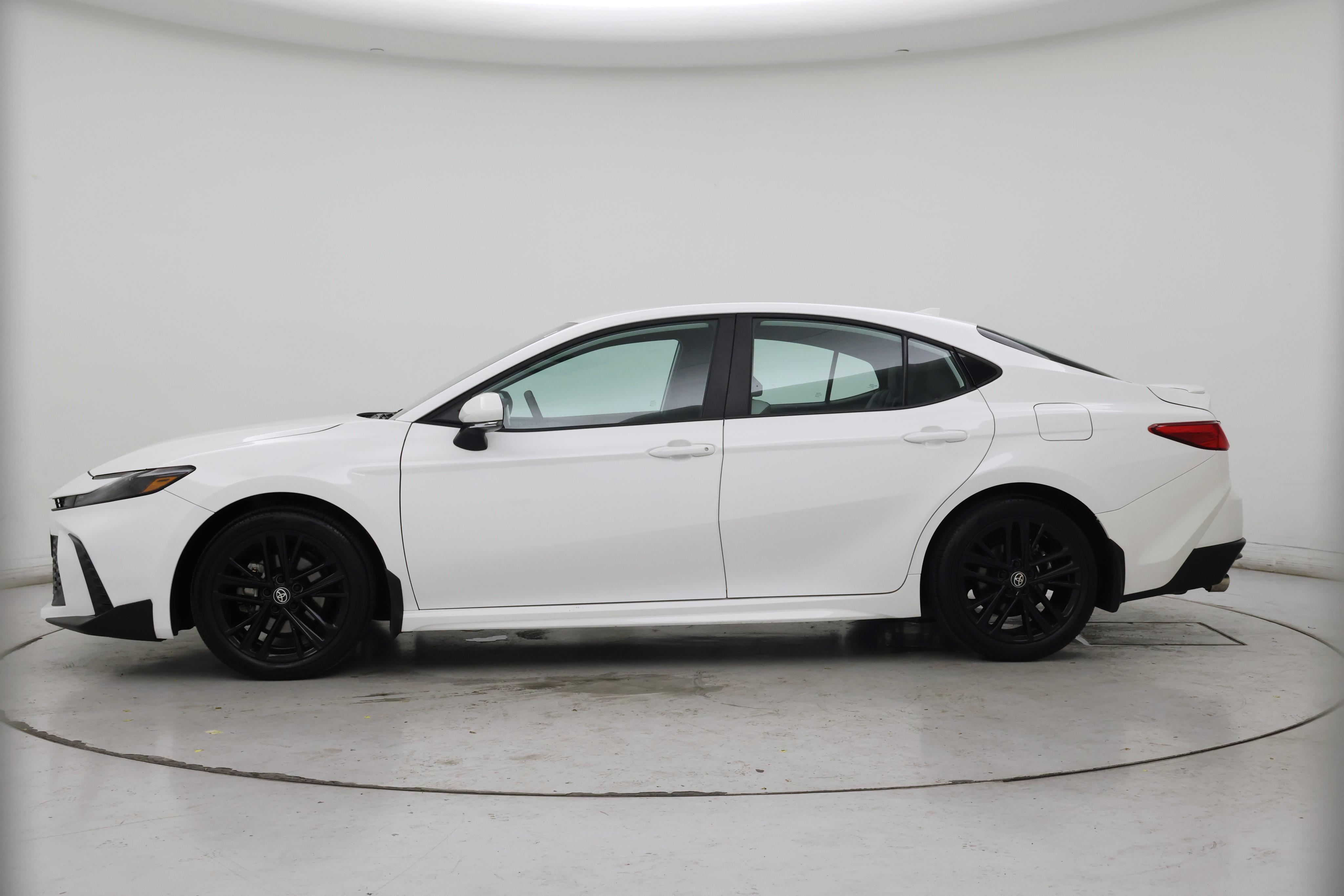 Thumbnail: 2026 Toyota Camry - 3