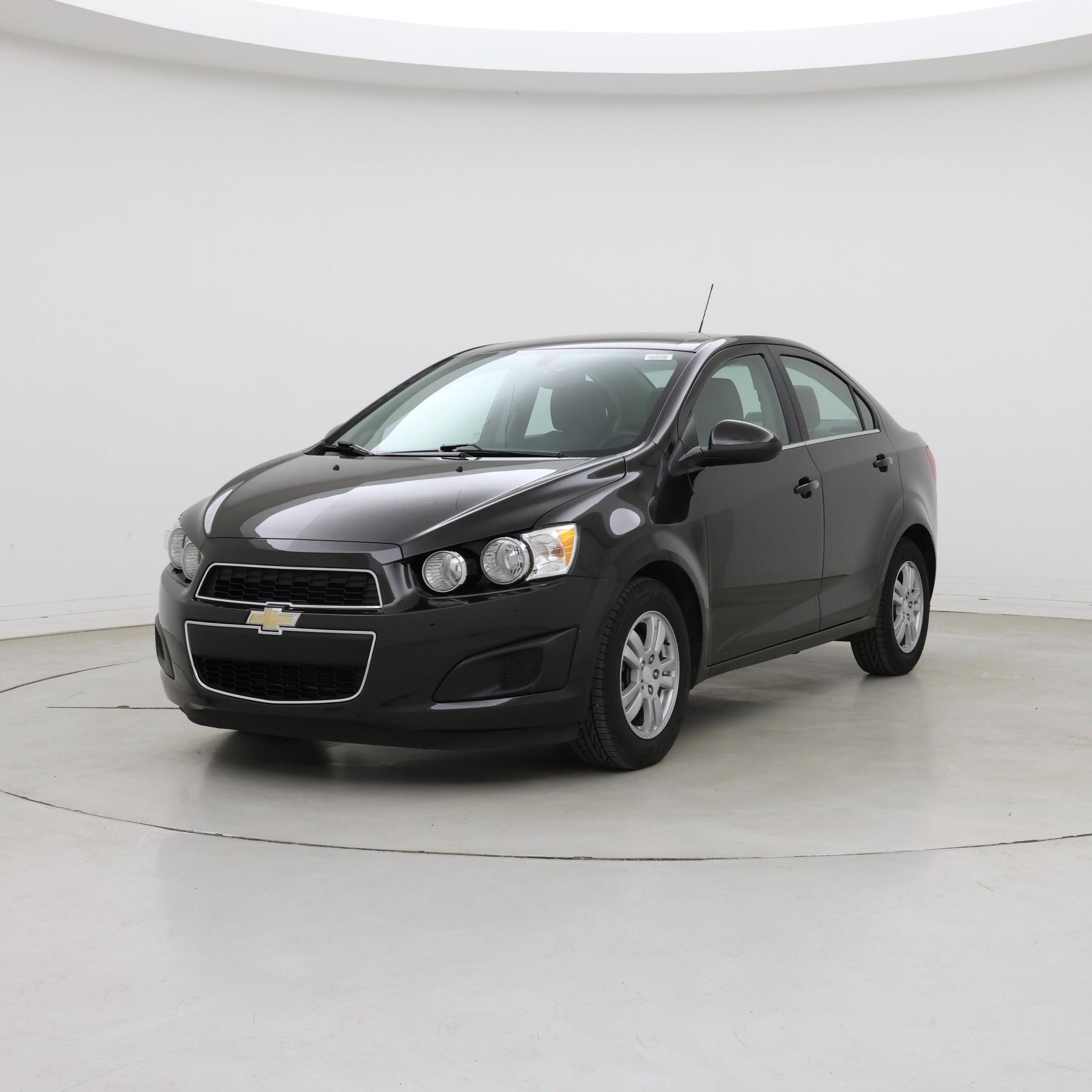 Thumbnail: 2015 Chevrolet Sonic - 4
