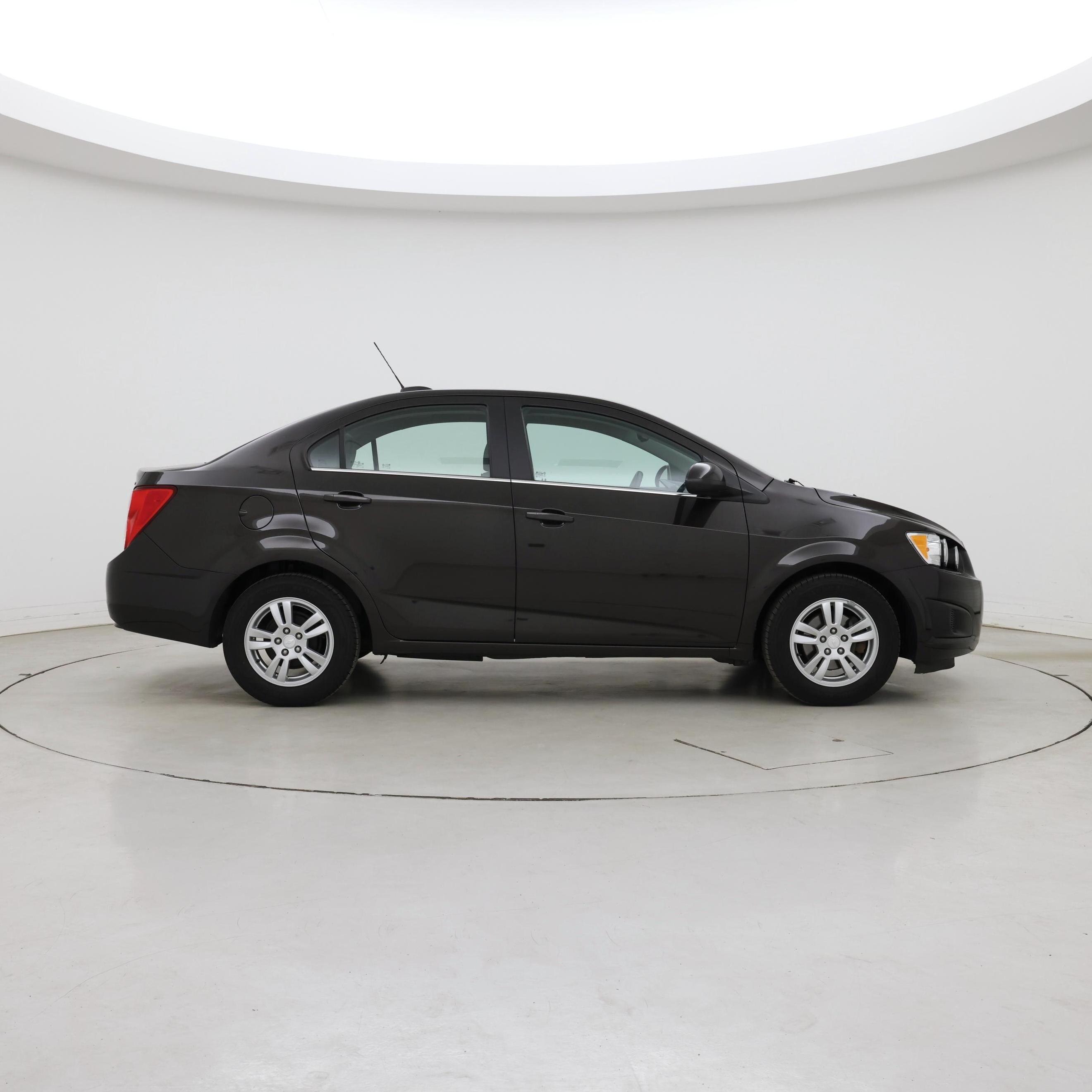 Thumbnail: 2015 Chevrolet Sonic - 7