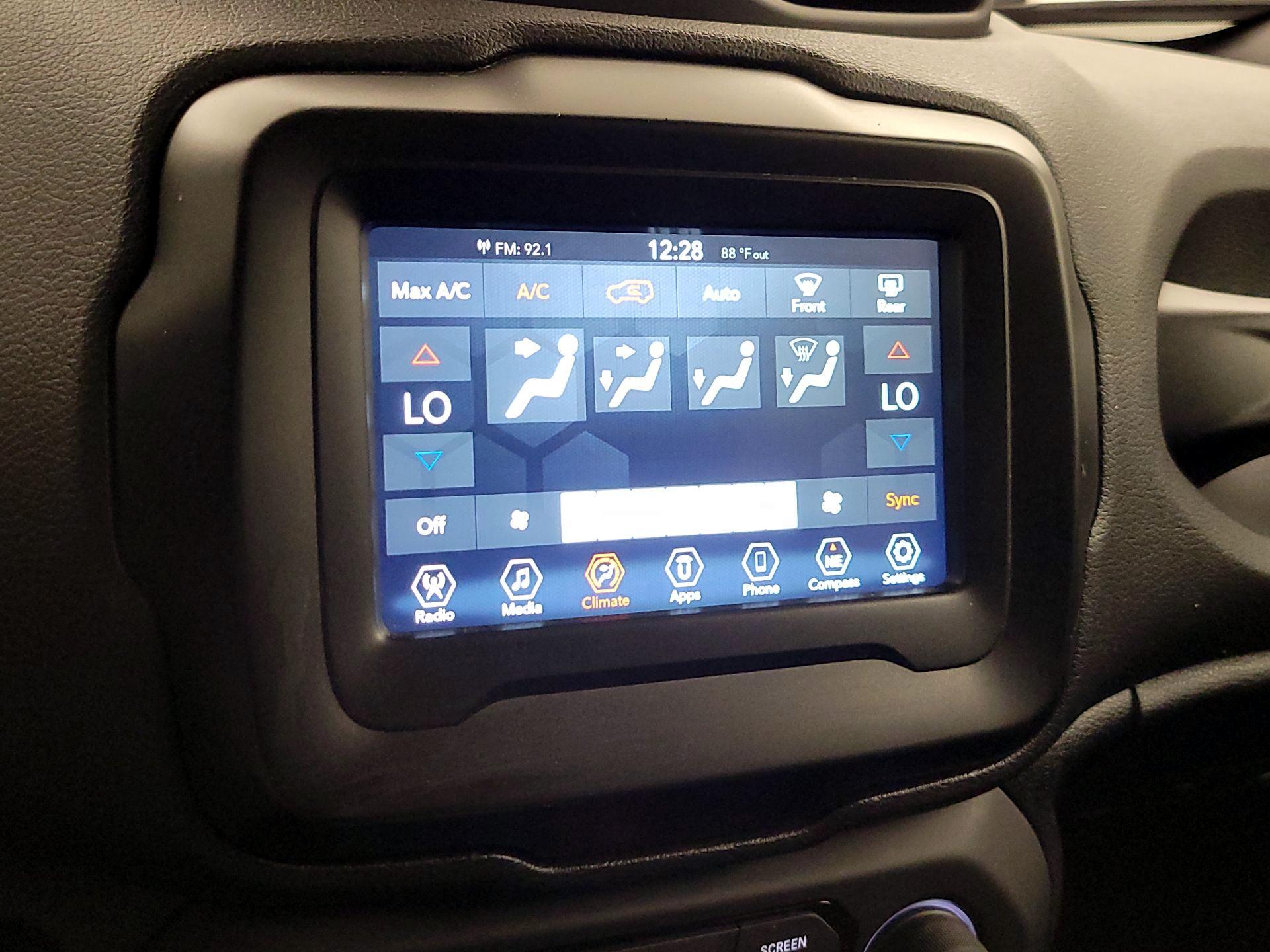 Thumbnail: 2021 Jeep Renegade - 16