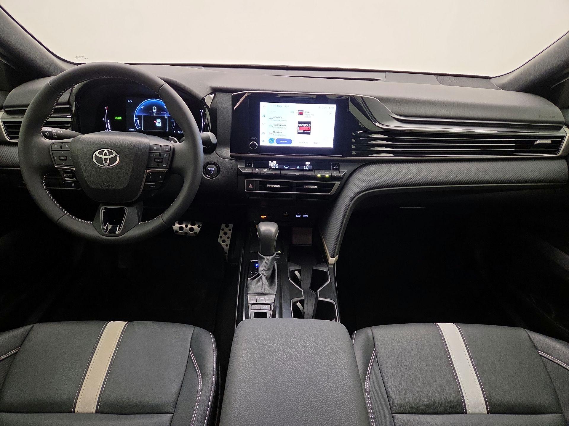 Thumbnail: 2025 Toyota Camry - 9