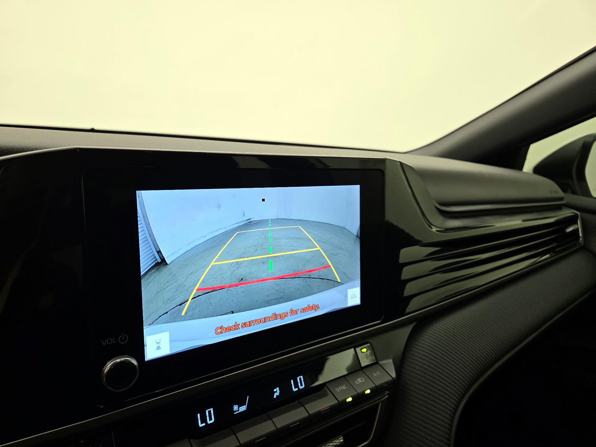 Thumbnail: 2025 Toyota Camry - 14