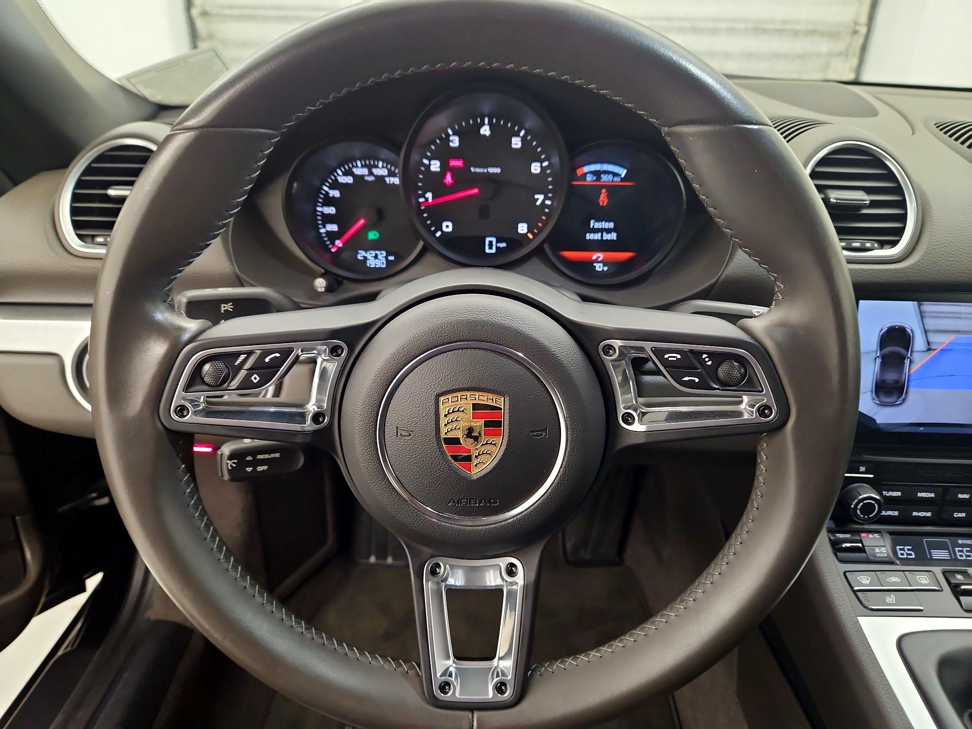 Thumbnail: 2020 Porsche 718 Boxster - 10