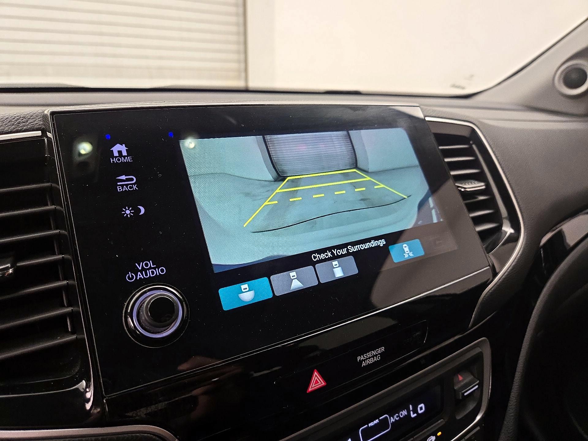 Thumbnail: 2020 Honda Pilot - 12