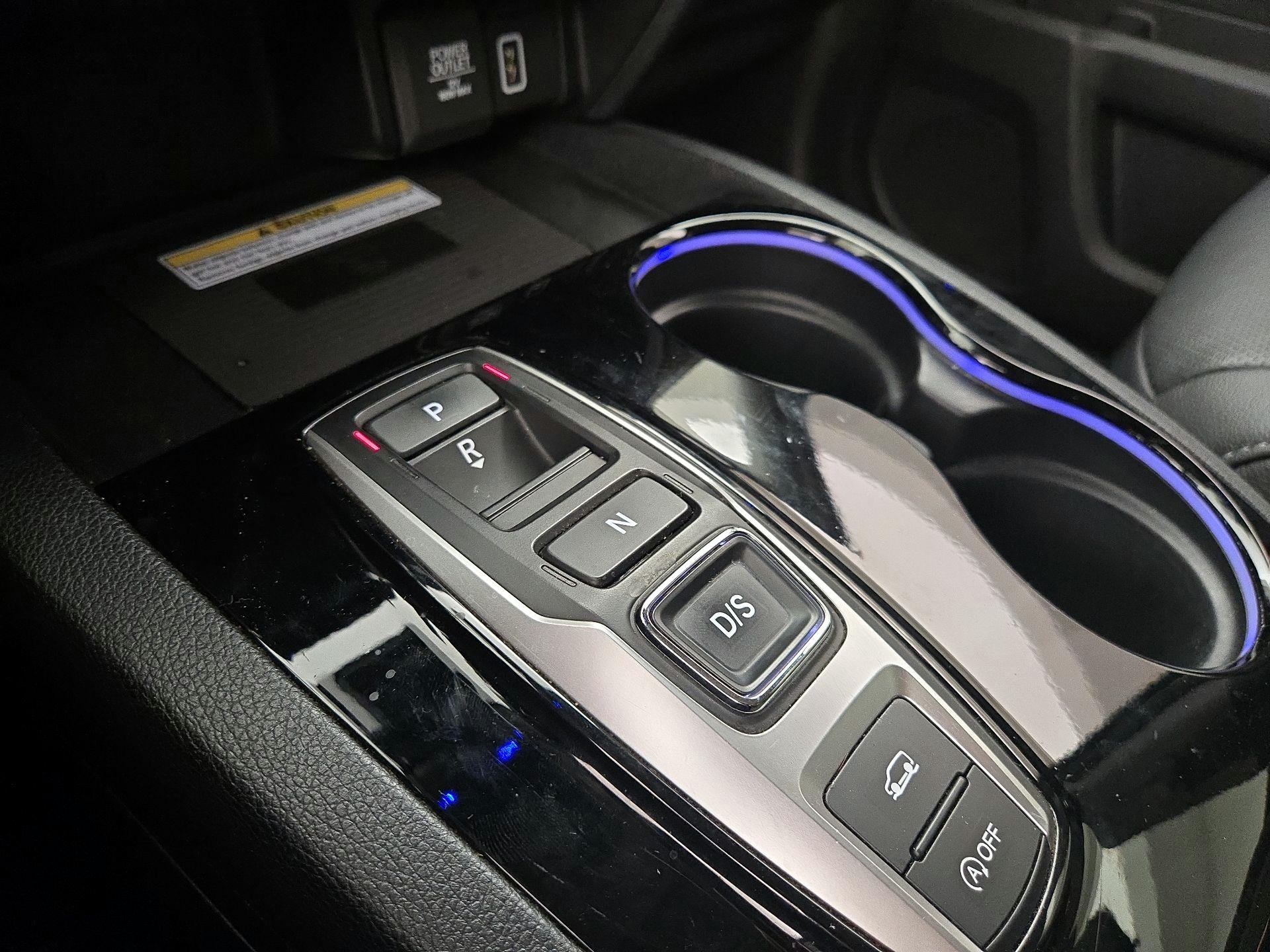 Thumbnail: 2020 Honda Pilot - 15