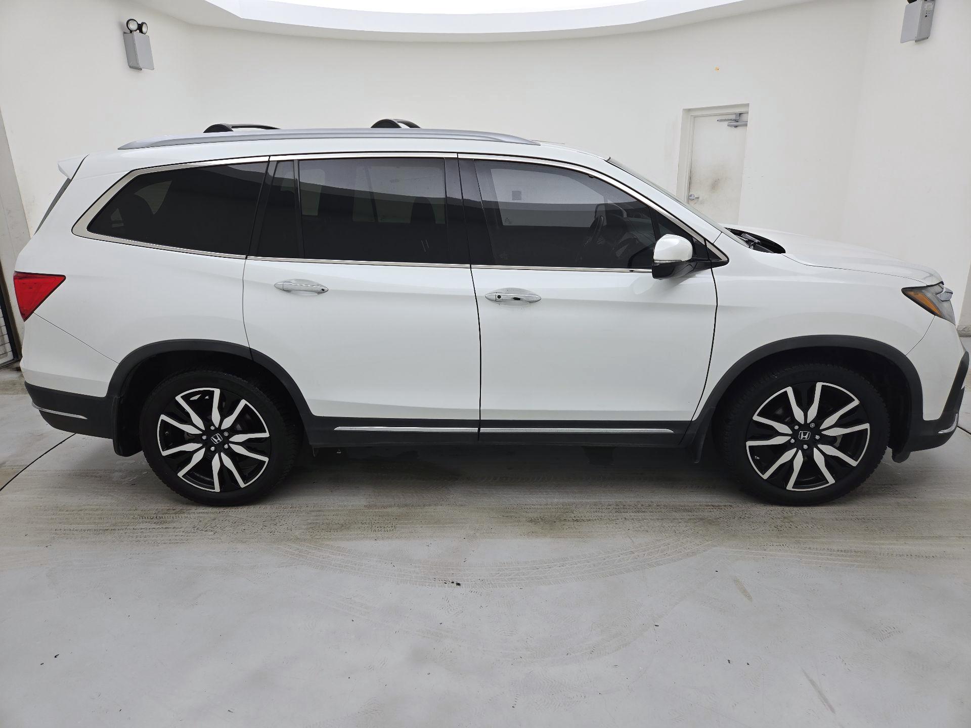 Thumbnail: 2020 Honda Pilot - 4