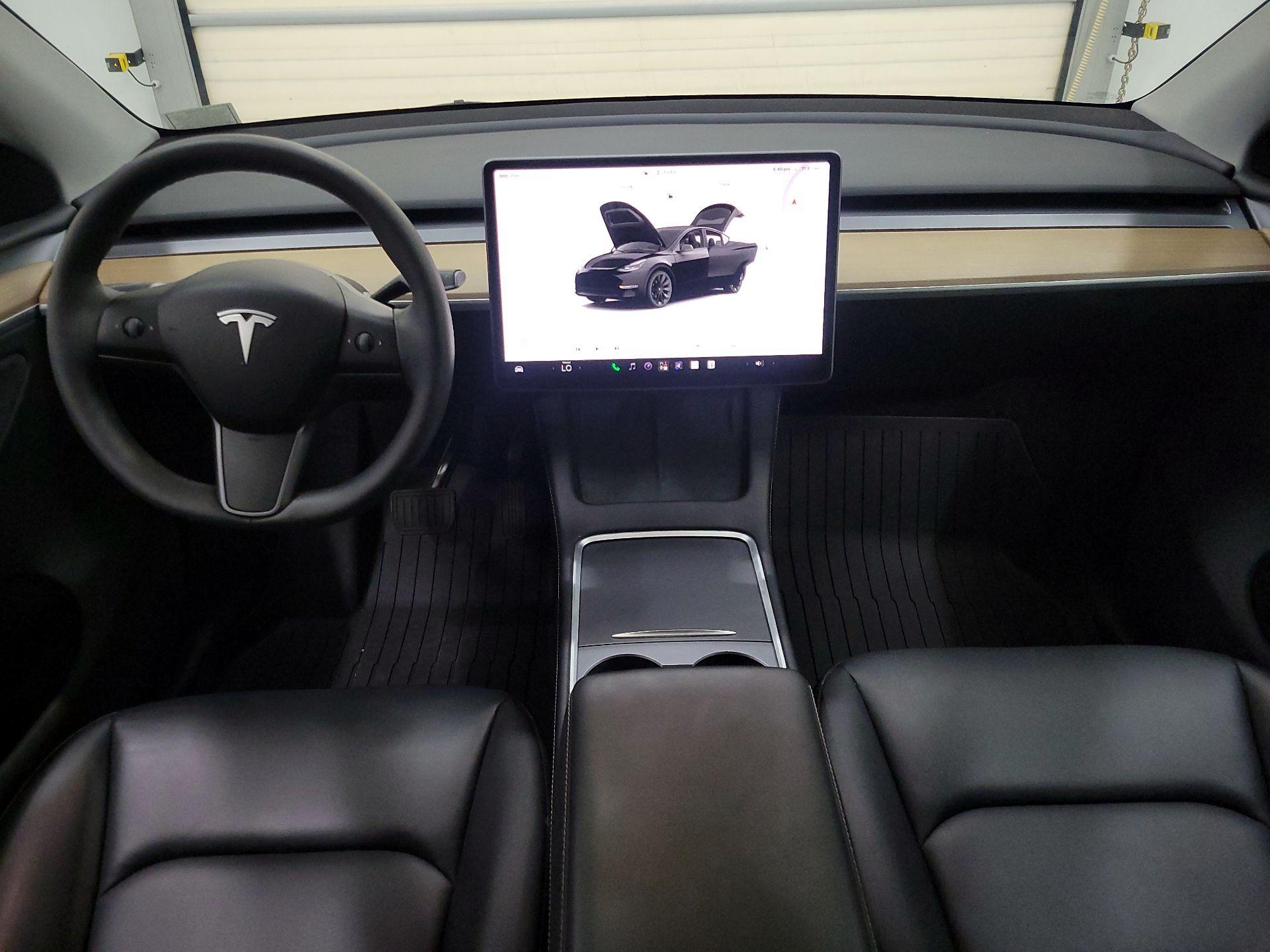 Thumbnail: 2023 Tesla Model Y - 9