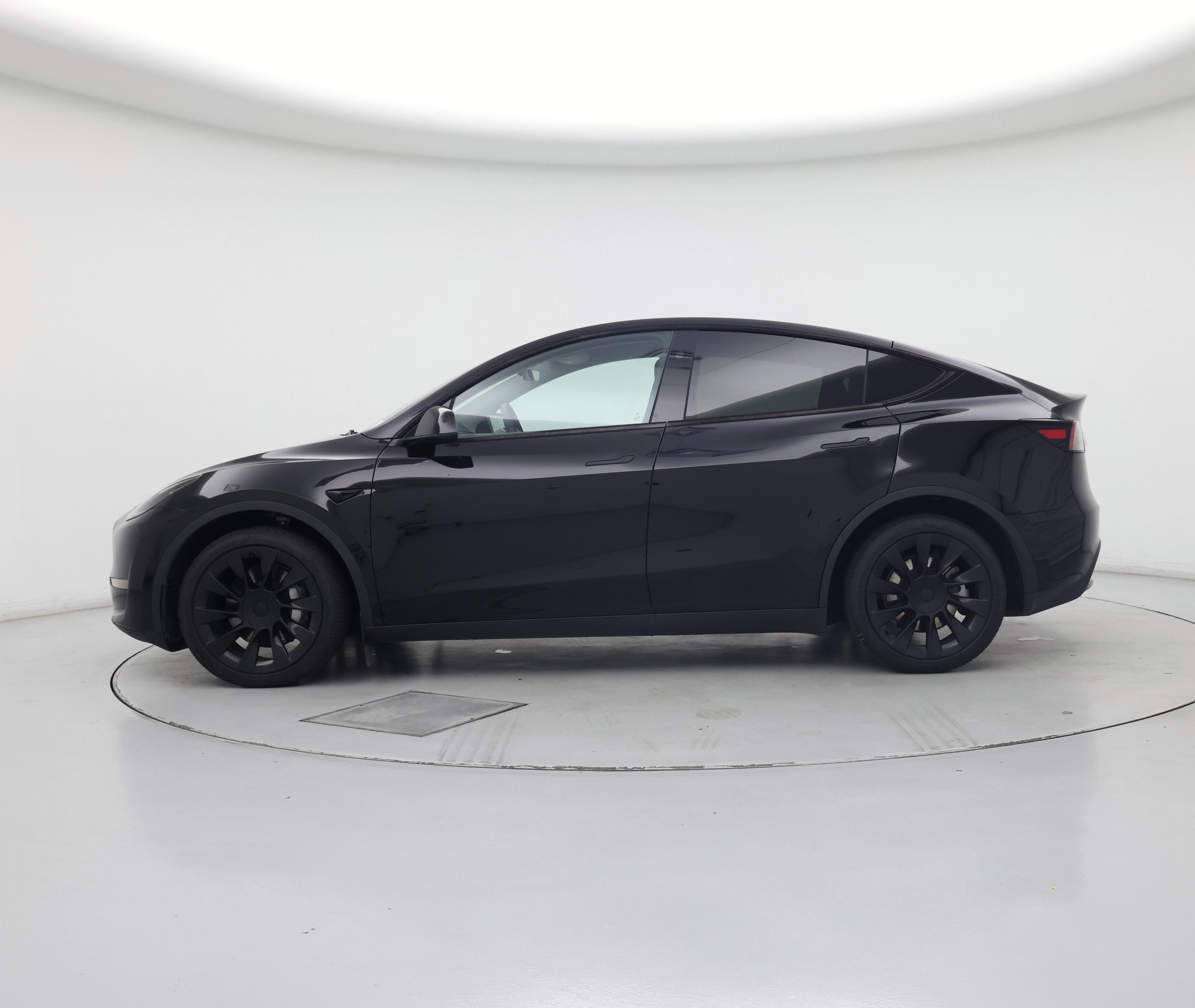 Thumbnail: 2023 Tesla Model Y - 3