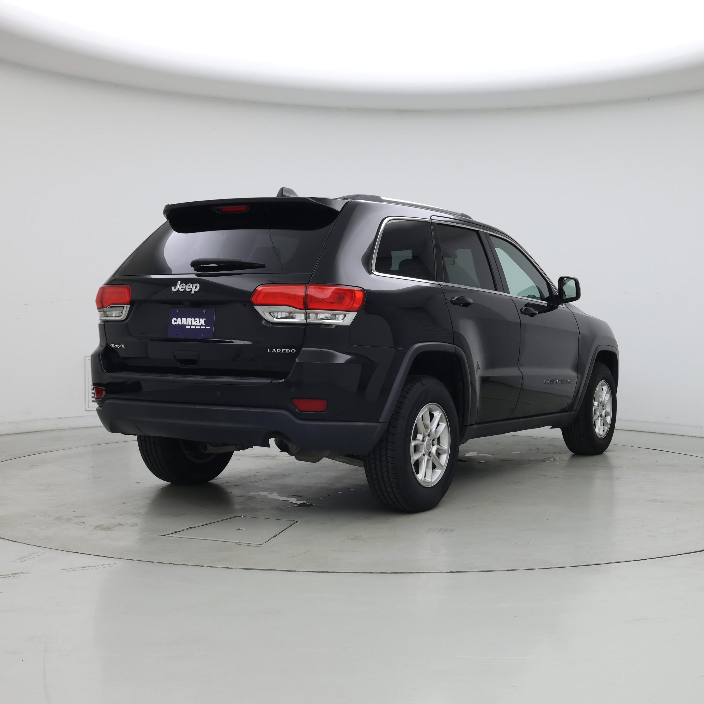 Thumbnail: 2018 Jeep Grand Cherokee - 8