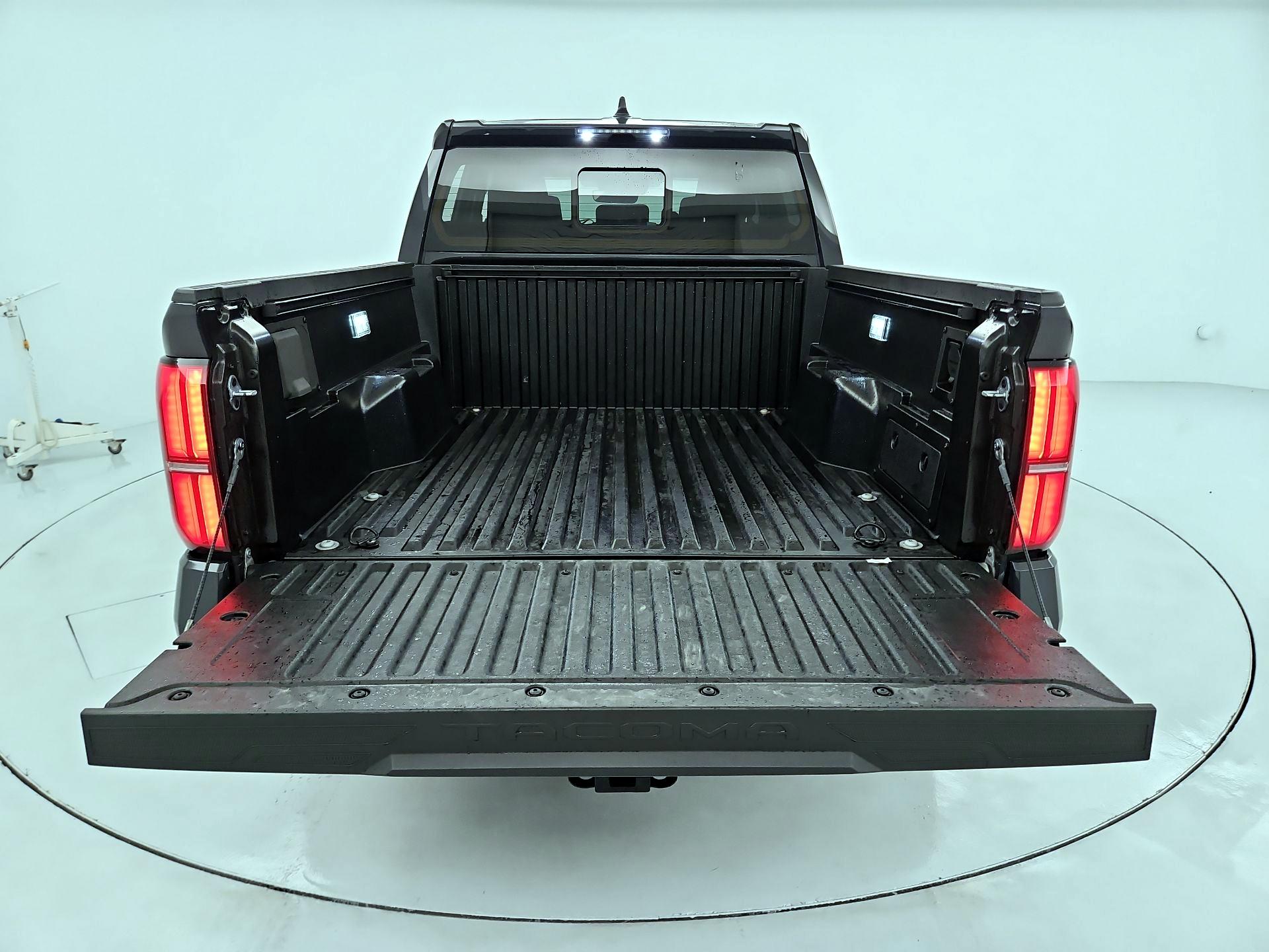 Thumbnail: 2024 Toyota Tacoma - 20