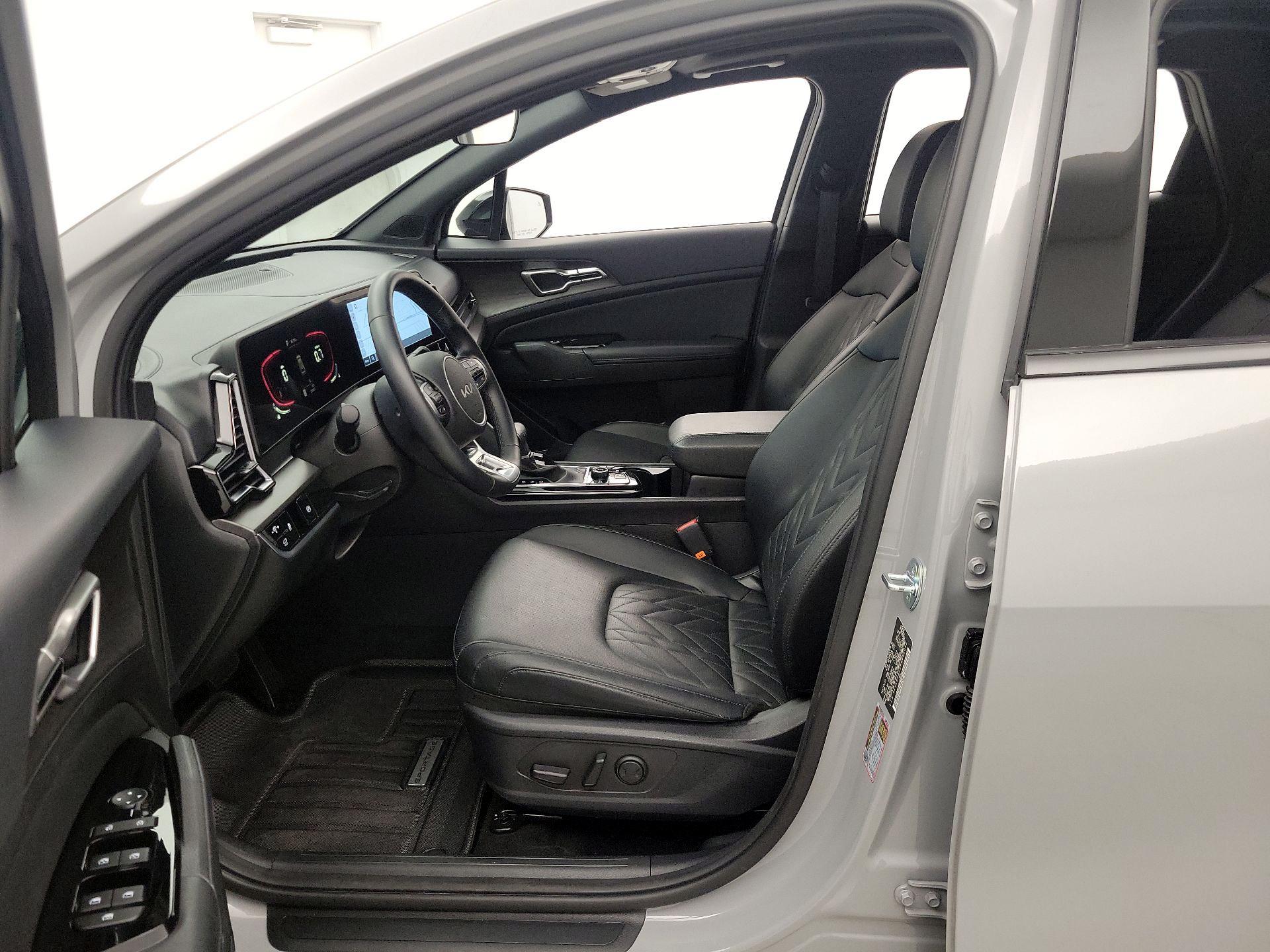 Thumbnail: 2023 Kia Sportage - 11