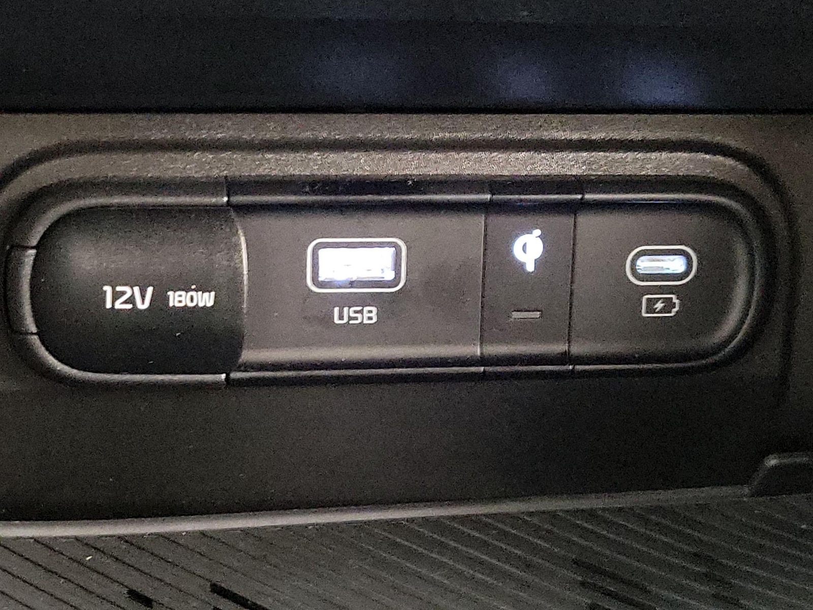 2023 Kia Sportage X-Line - Photo 20
