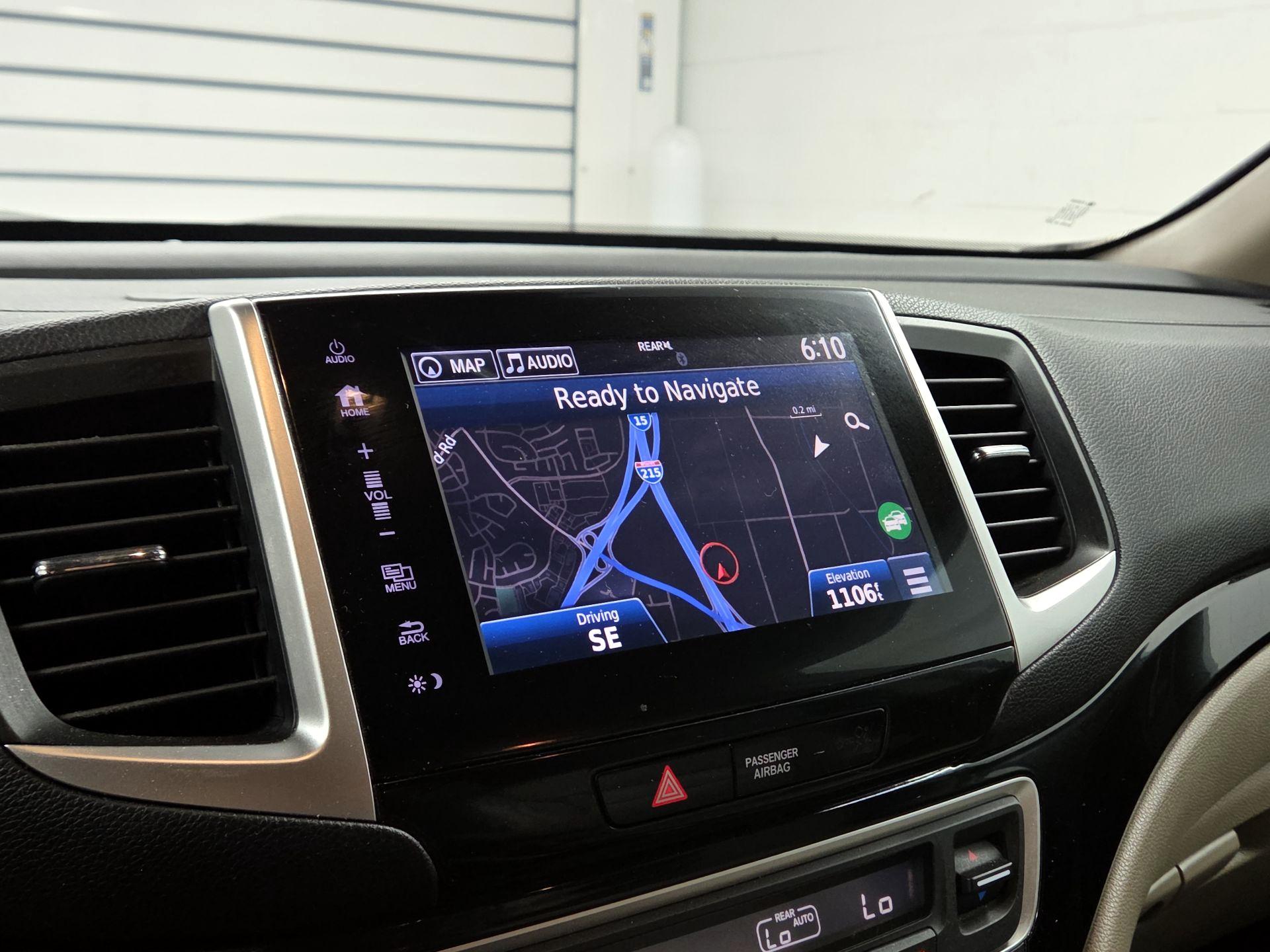 Thumbnail: 2018 Honda Pilot - 14