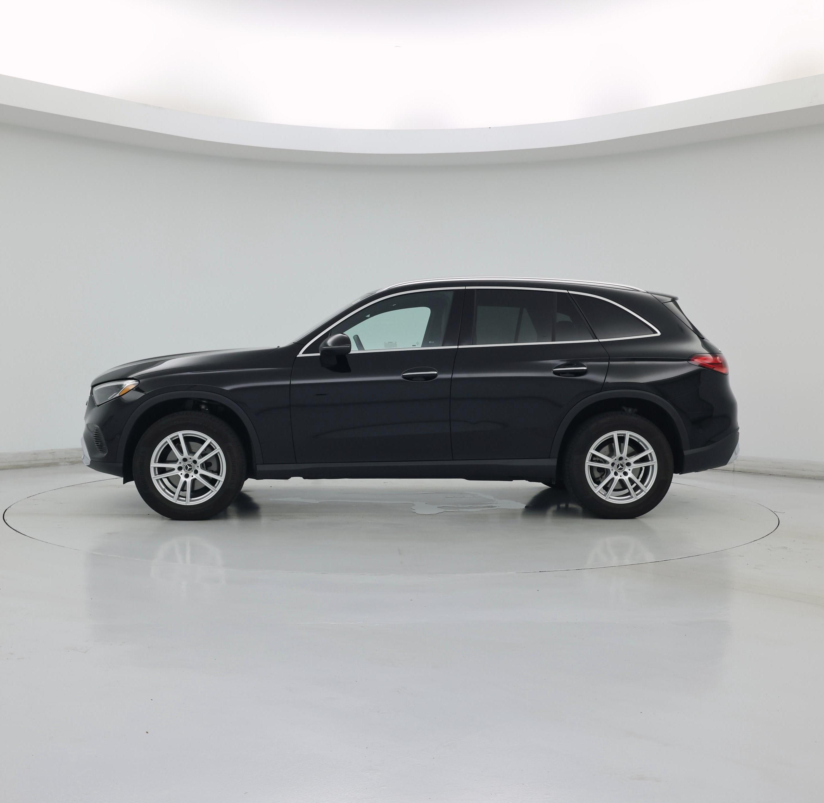 Thumbnail: 2023 Mercedes-Benz GLC - 3